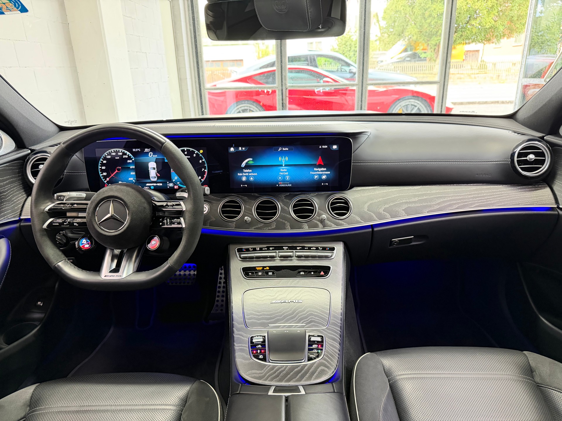 MERCEDES-BENZ AMG E 63 S 4Matic+ Speedshift 9G-TCT * Blau matt * Headup * Burmester * 360 Kamera * Distronic *-image-8