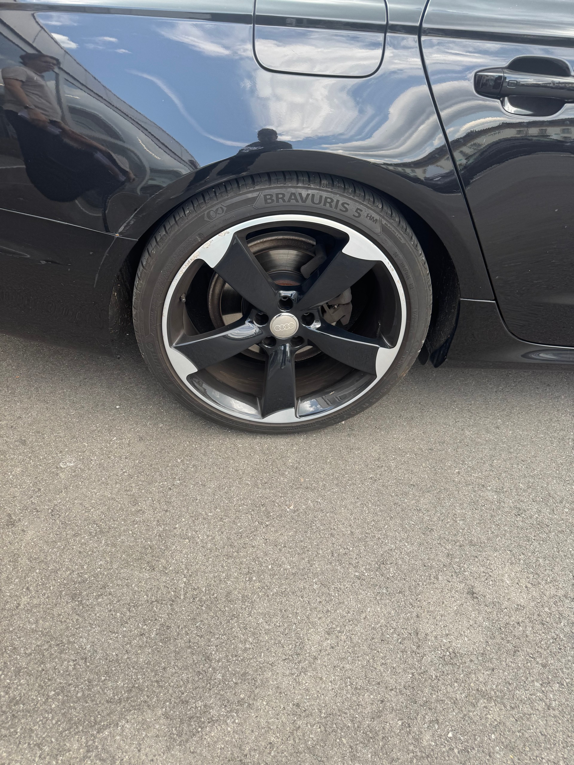 AUDI A6 Avant 3.0 TDI V6 quattro S-tronic-image-6