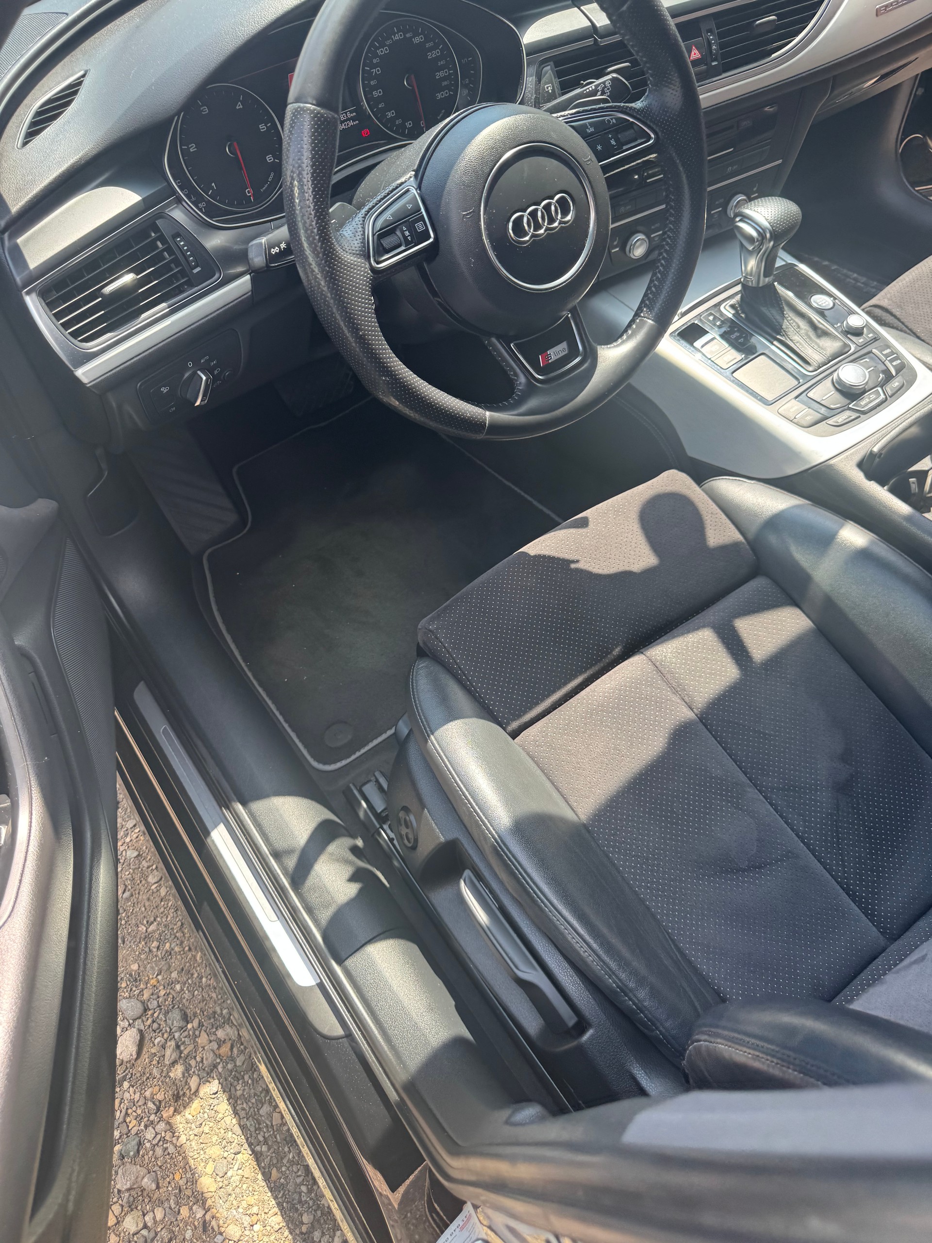 AUDI A6 Avant 3.0 TDI V6 quattro S-tronic-image-7
