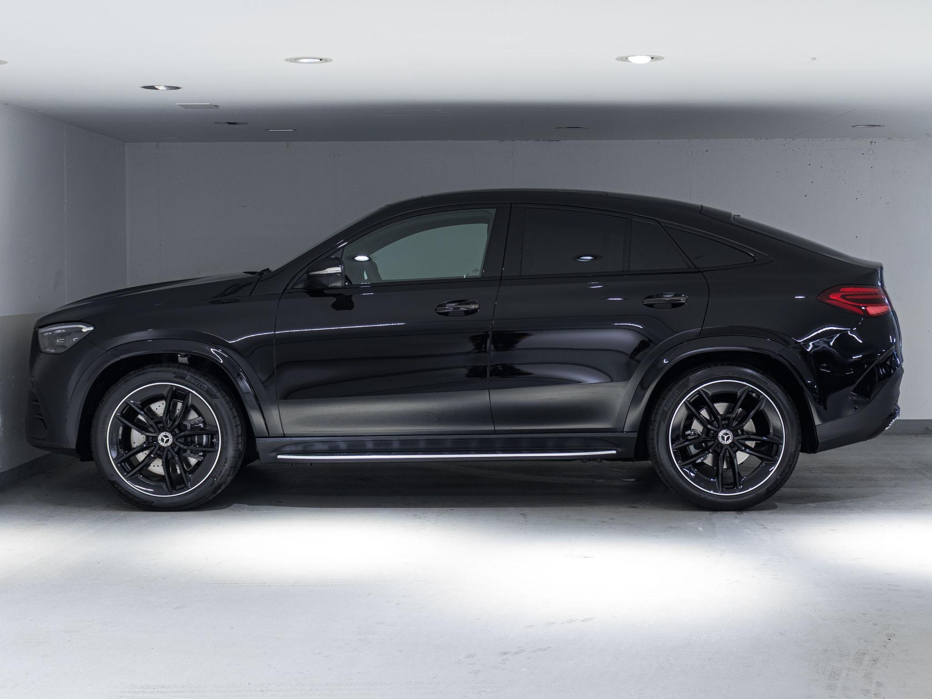 MERCEDES-BENZ GLE 450 d 4MATIC Coupé-image-4