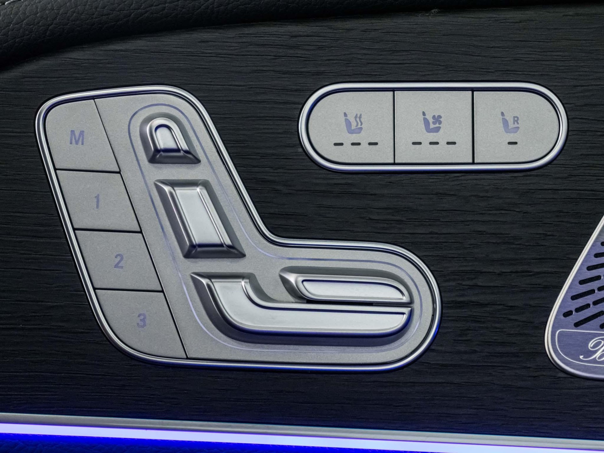 MERCEDES-BENZ GLE 450 d 4MATIC Coupé-image-12