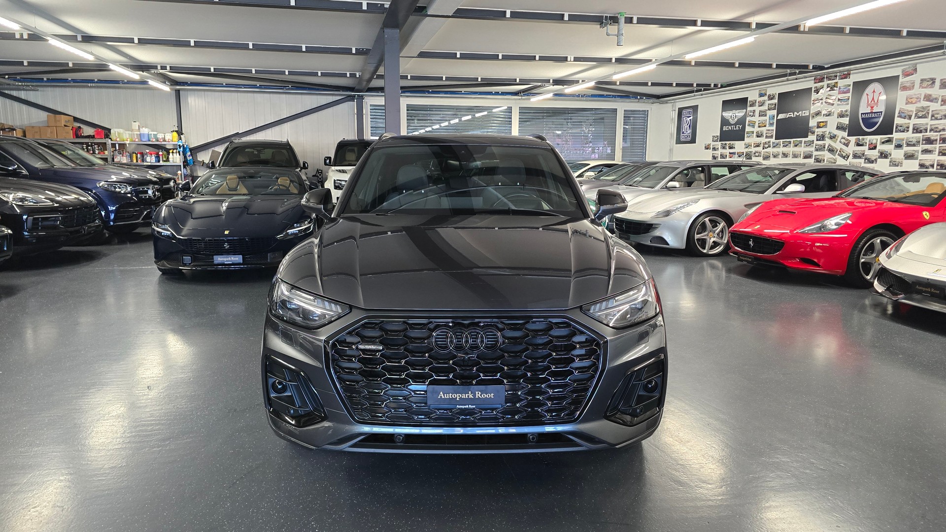 AUDI Q5 Sportback 40 TFSI S line quattro S-tronic-image-2
