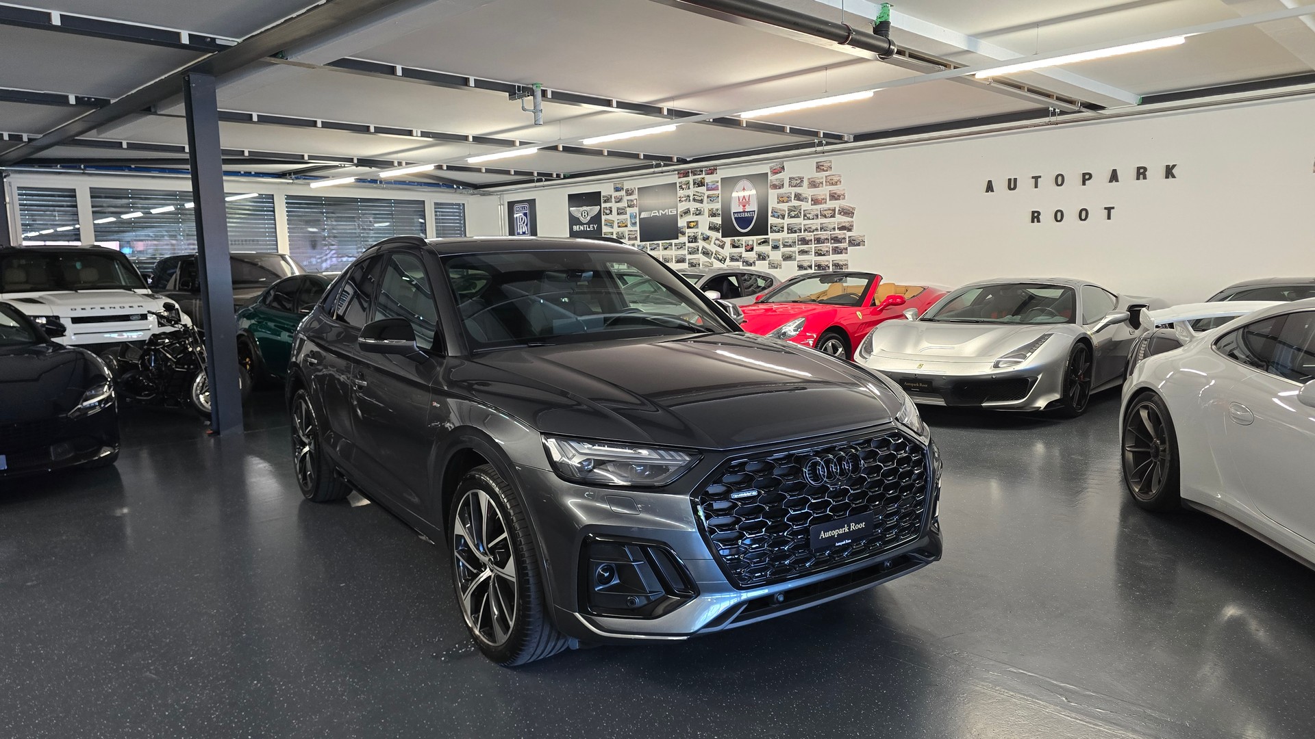 AUDI Q5 Sportback 40 TFSI S line quattro S-tronic-image-1