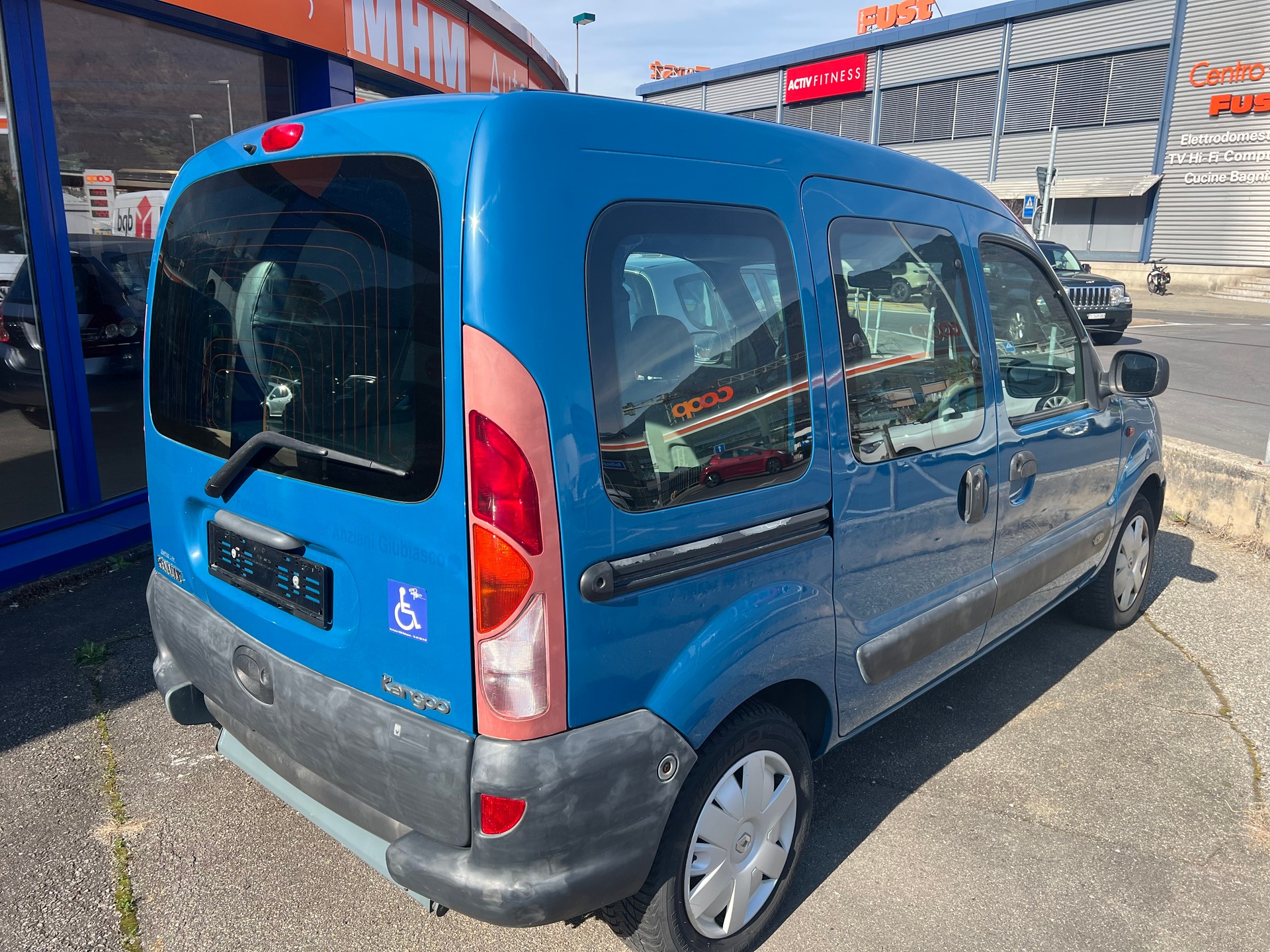 RENAULT Kangoo 1.4 Authentique Automatic-image-2