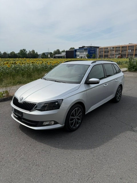 SKODA Fabia 1.2 TSI Swiss Edition DSG