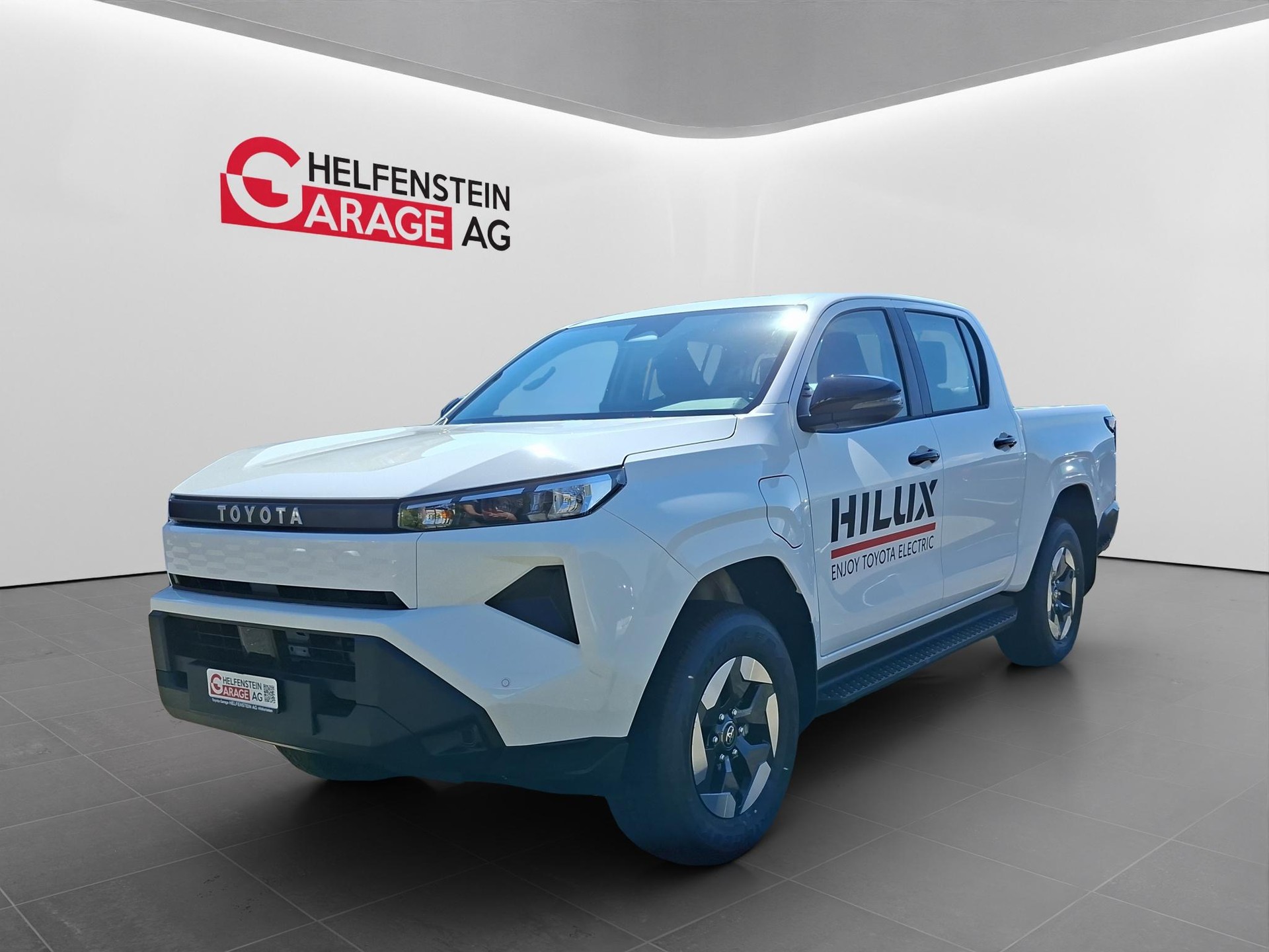 TOYOTA Hilux Double Cab.-Pick-up 59KWh Comfort-image-0