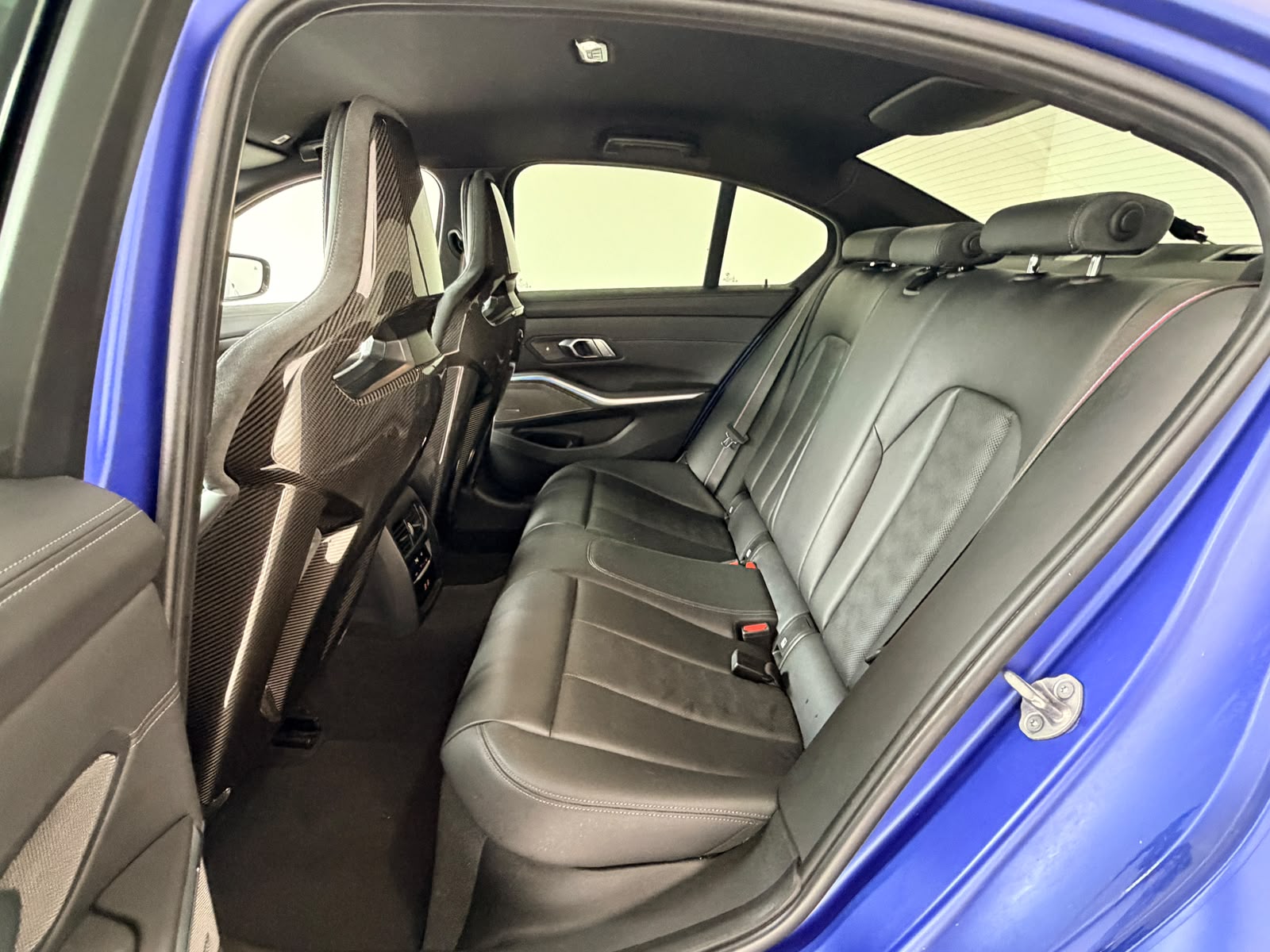 BMW M3 Competition M xDrive* Traumaustattung *-image-13