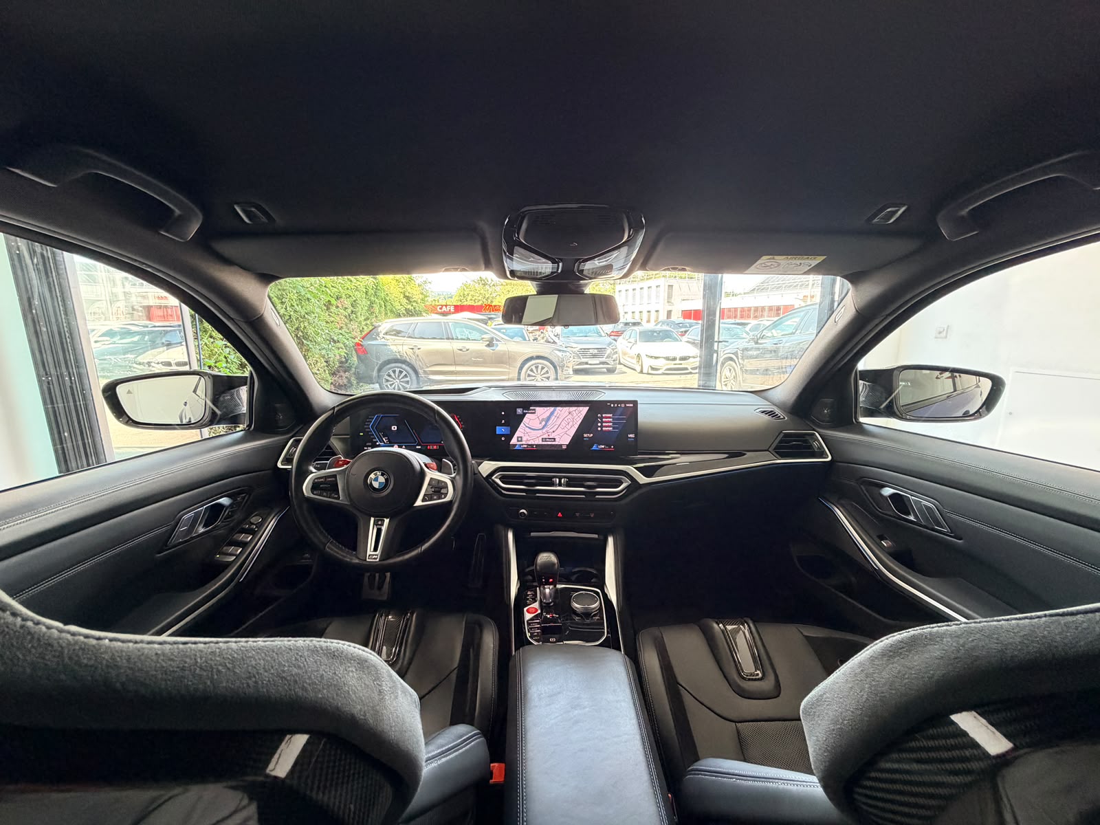 BMW M3 Competition M xDrive* Traumaustattung *-image-8