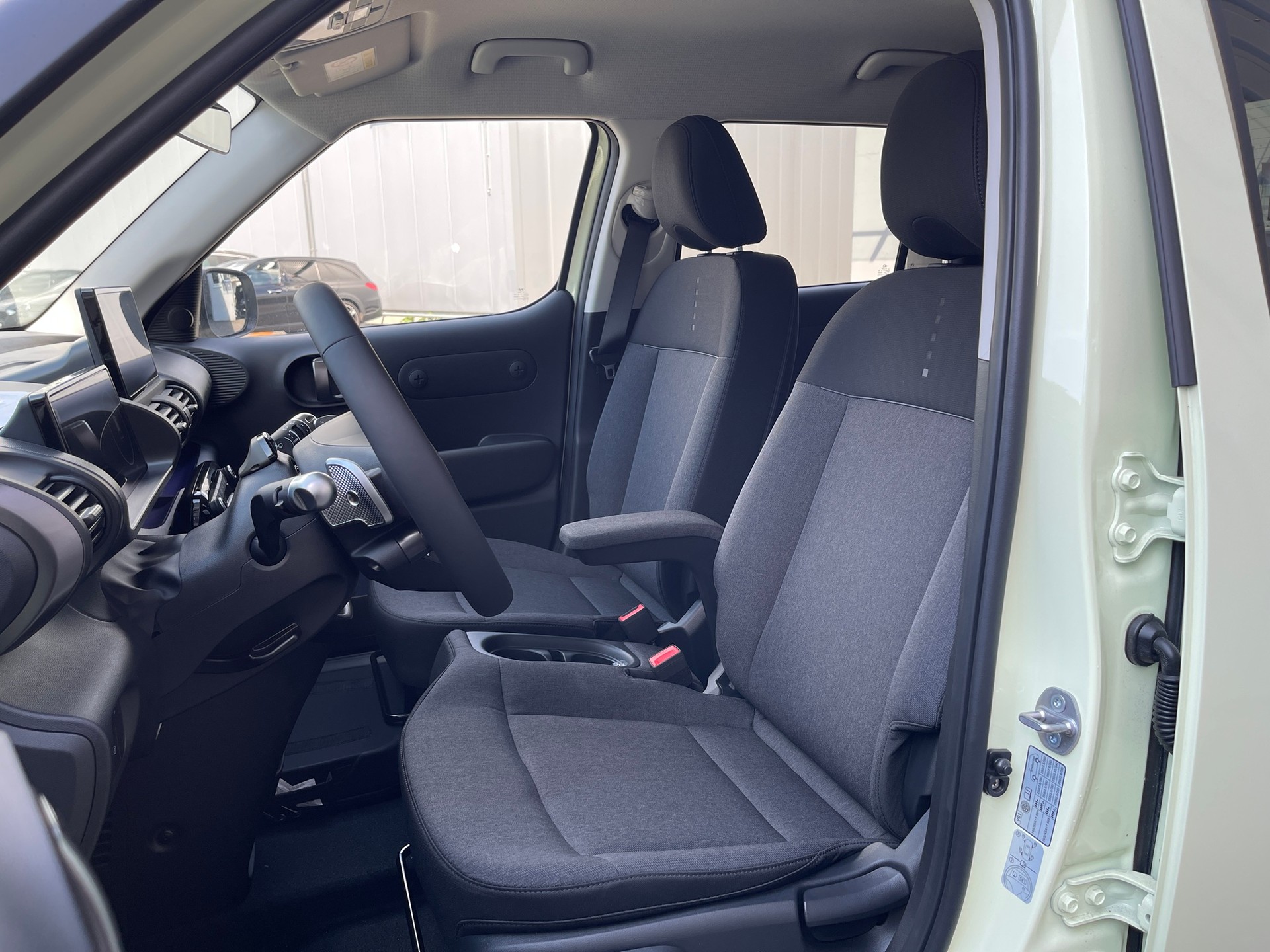 HYUNDAI Inster 49kWh Vertex-image-6