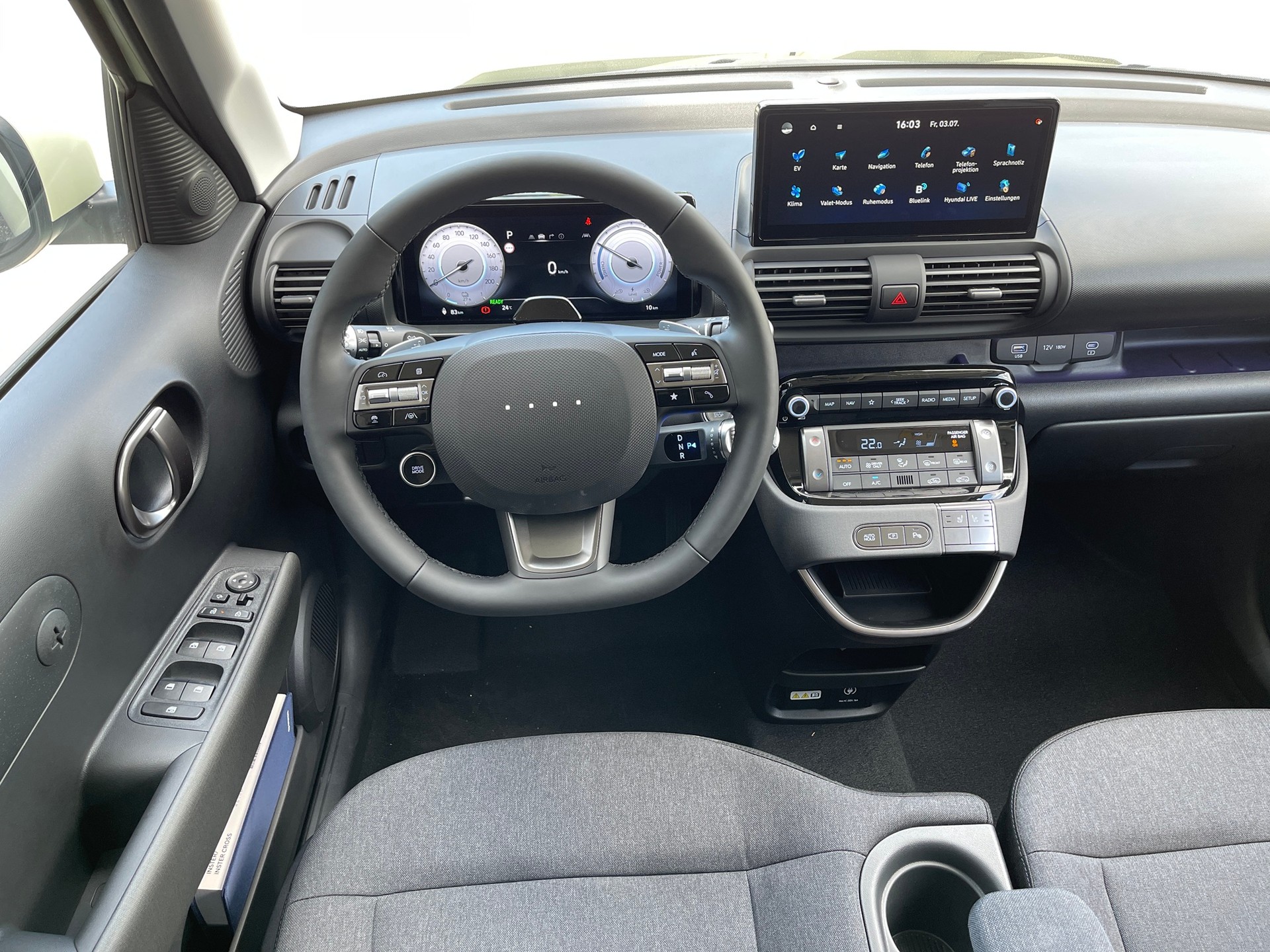 HYUNDAI Inster 49kWh Vertex-image-7
