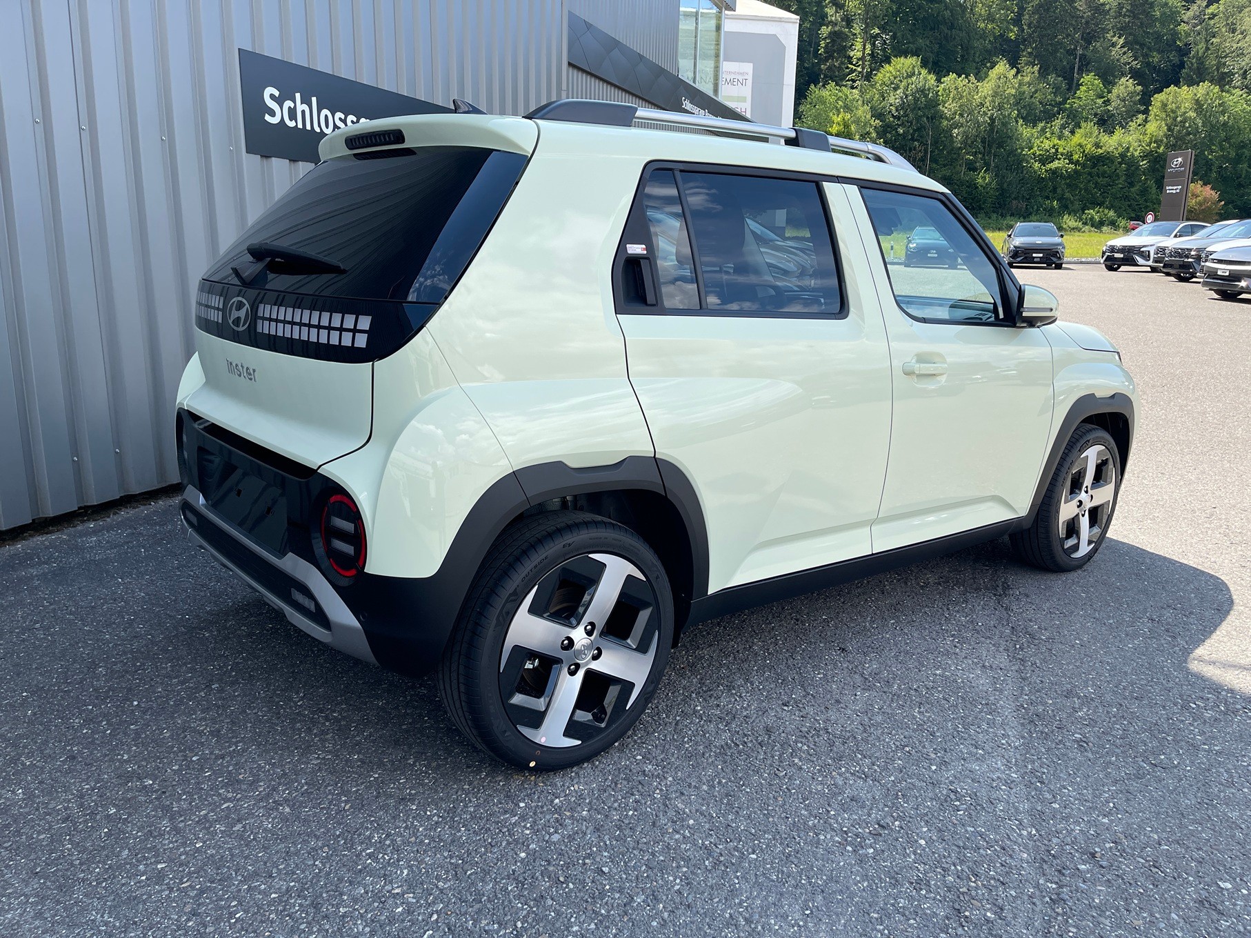 HYUNDAI Inster 49kWh Vertex-image-2