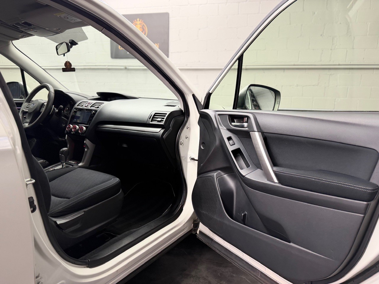 SUBARU Forester 2.0i Swiss Lineartronic | Rückfahrkamera | Tempomat | 4x4-image-20