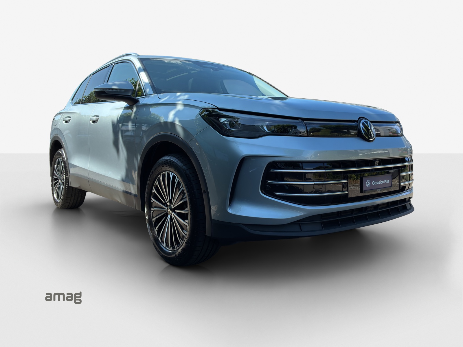 VW Tiguan 2.0 TSI DSG Elegance 4Motion-image-5