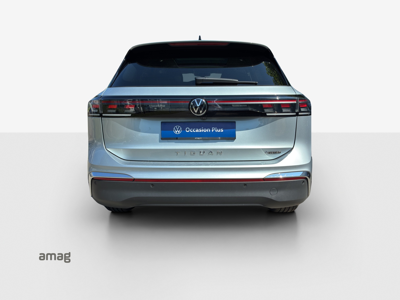 VW Tiguan 2.0 TSI DSG Elegance 4Motion-image-3