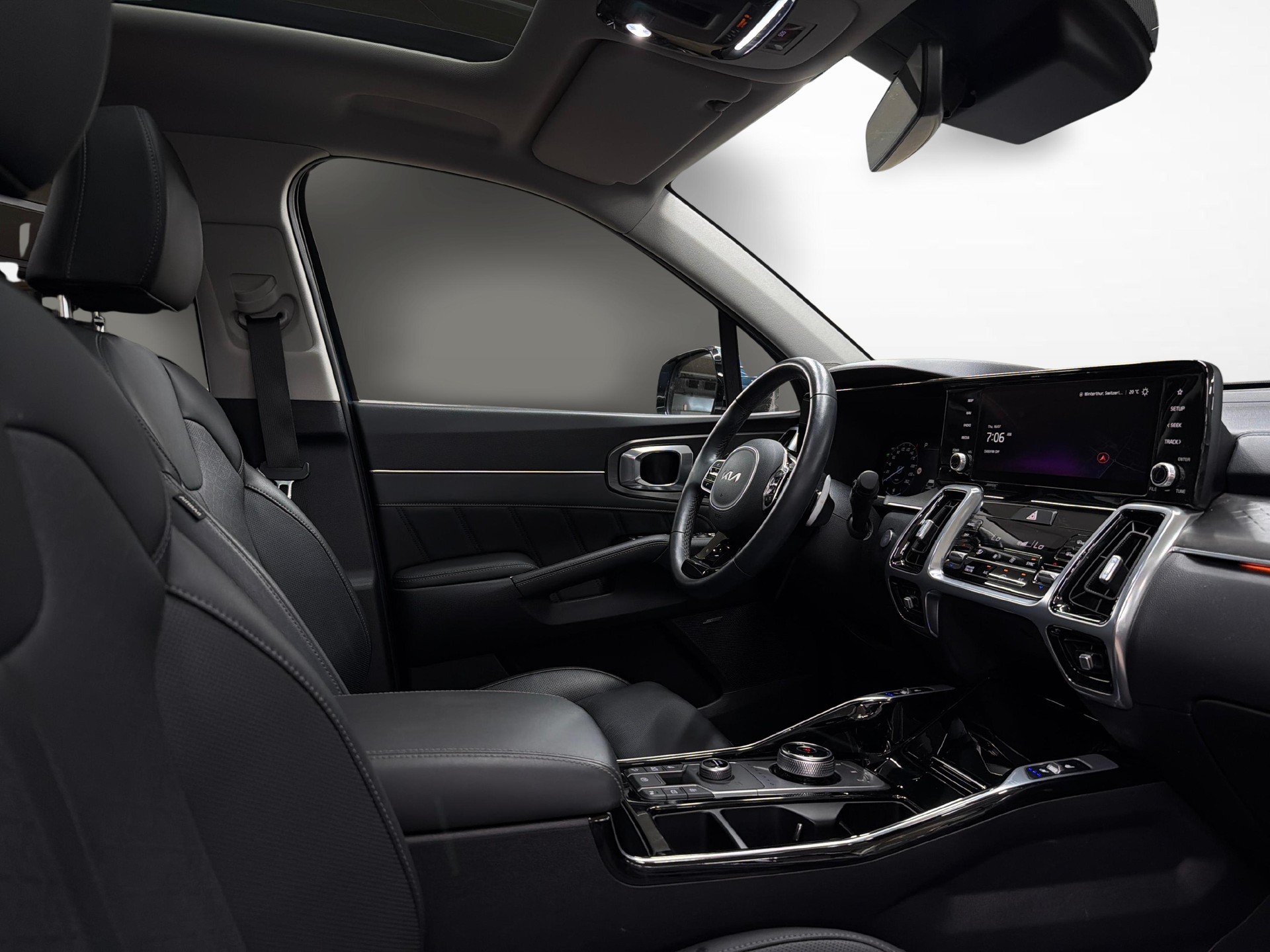 KIA Sorento 1.6 T-GDi Plug-in Hybrid Style 7P-image-10