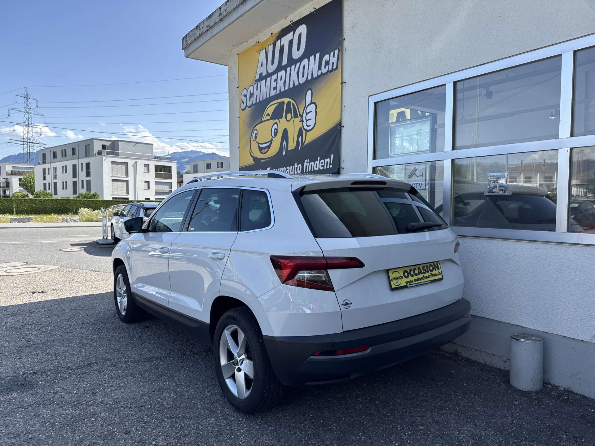 SKODA Karoq 2.0 TDi CR Ambition 4x4 DSG-Automat-image-2
