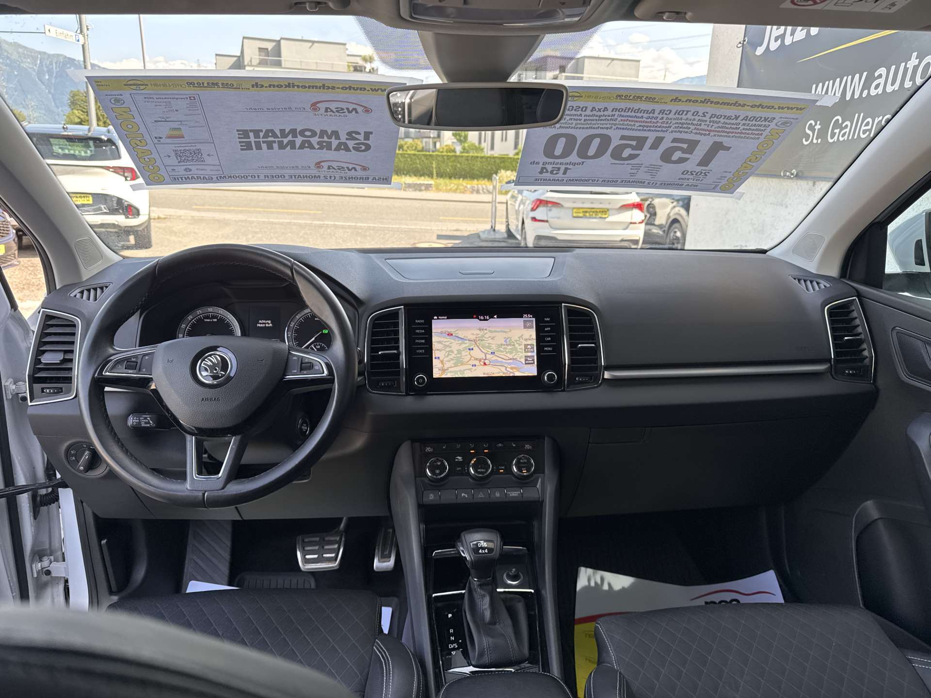 SKODA Karoq 2.0 TDi CR Ambition 4x4 DSG-Automat-image-5