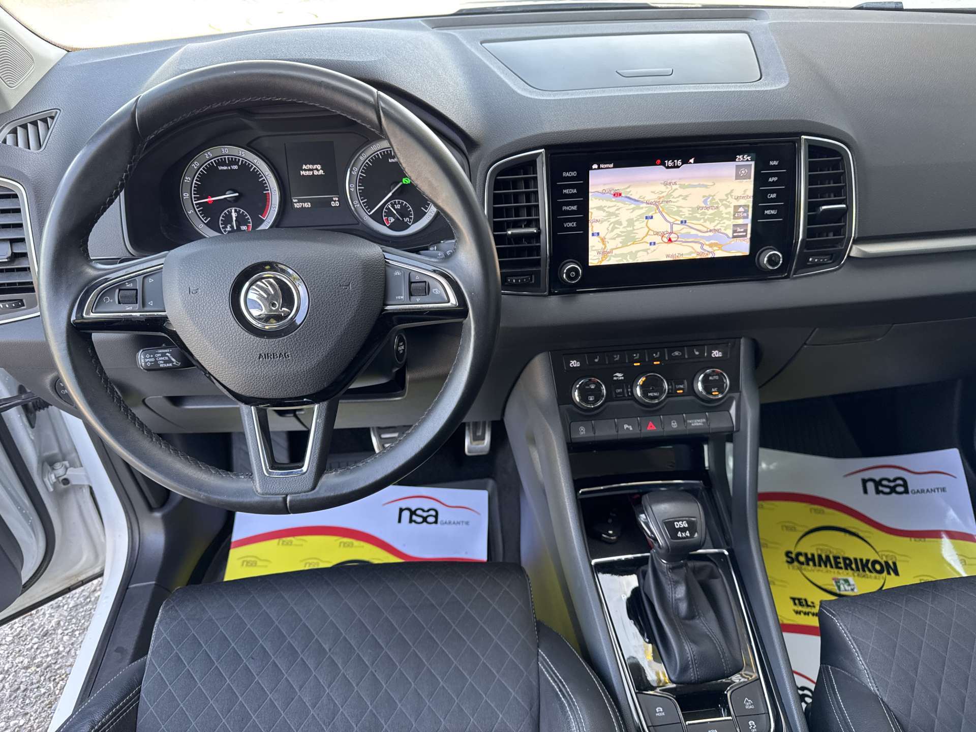SKODA Karoq 2.0 TDi CR Ambition 4x4 DSG-Automat-image-12