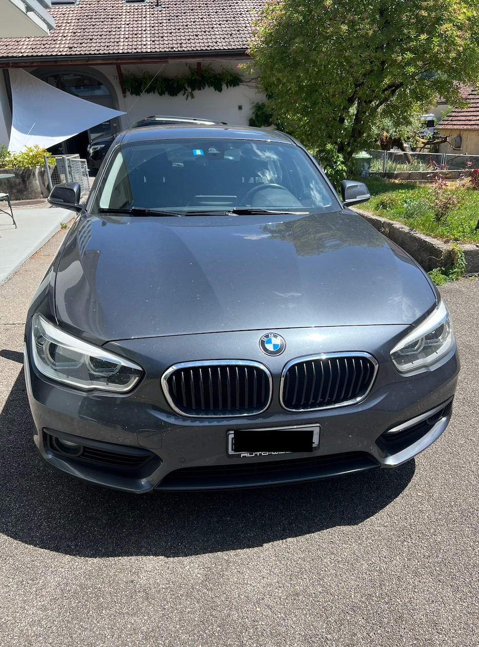 BMW 118i Frisch ab MFK, Ledersitze-image-0