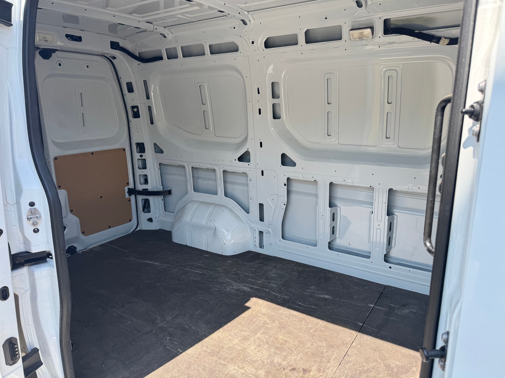RENAULT Master T35 2.0 Blue dCi 150 L2H2 Advance-image-10