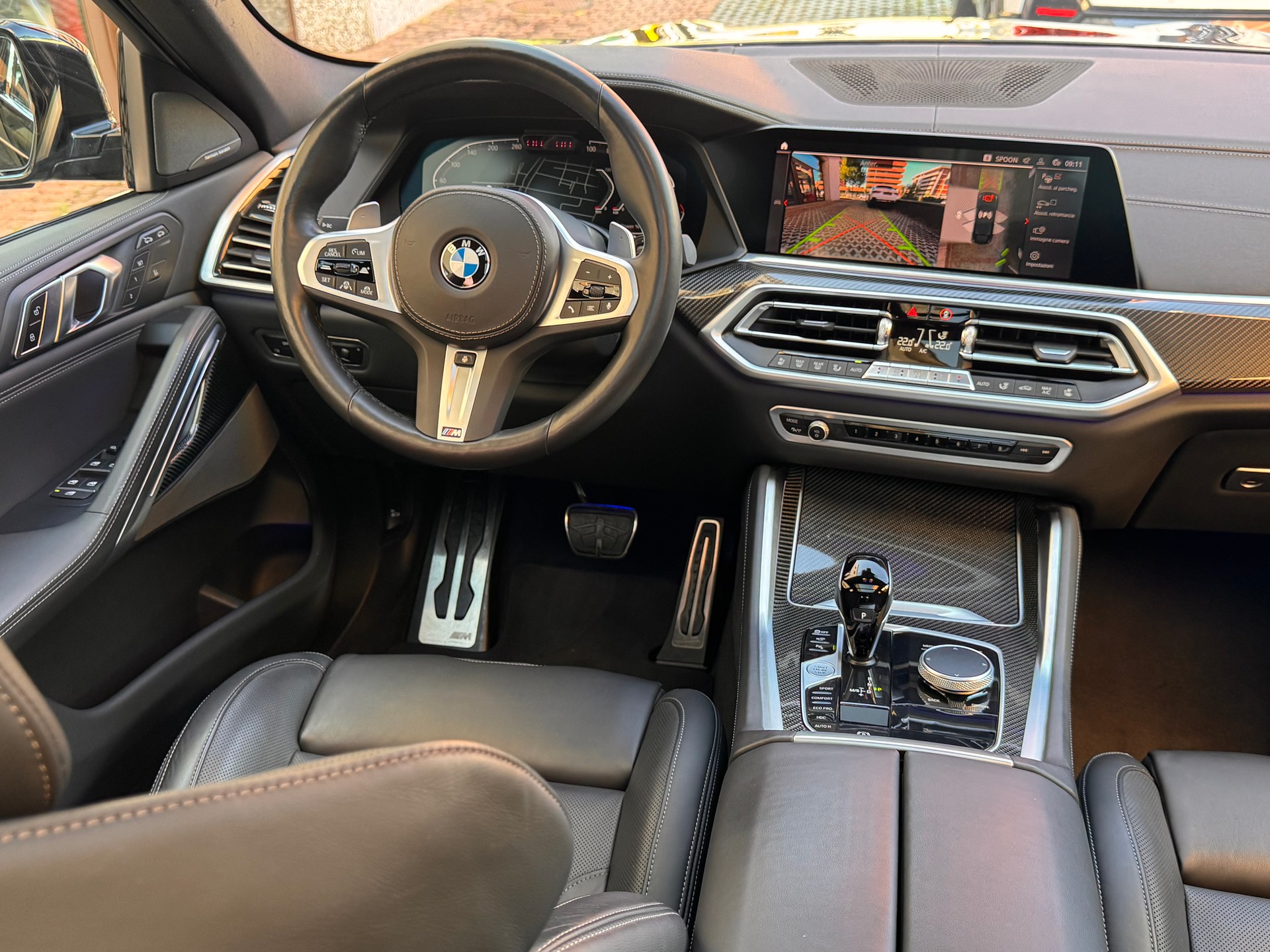 BMW X6 xDrive 48V 40d Steptronic M Sport-image-11