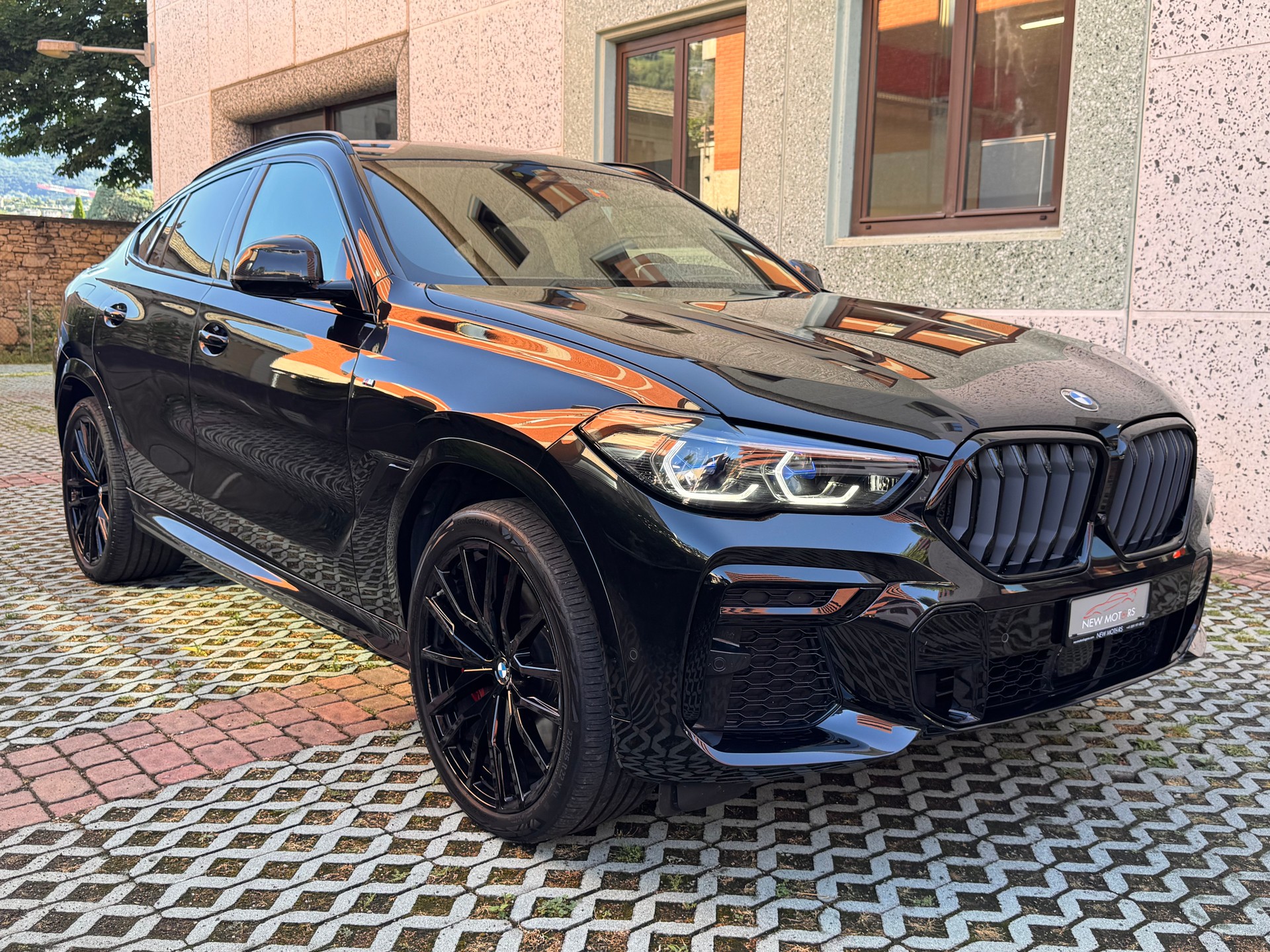 BMW X6 xDrive 48V 40d Steptronic M Sport-image-2