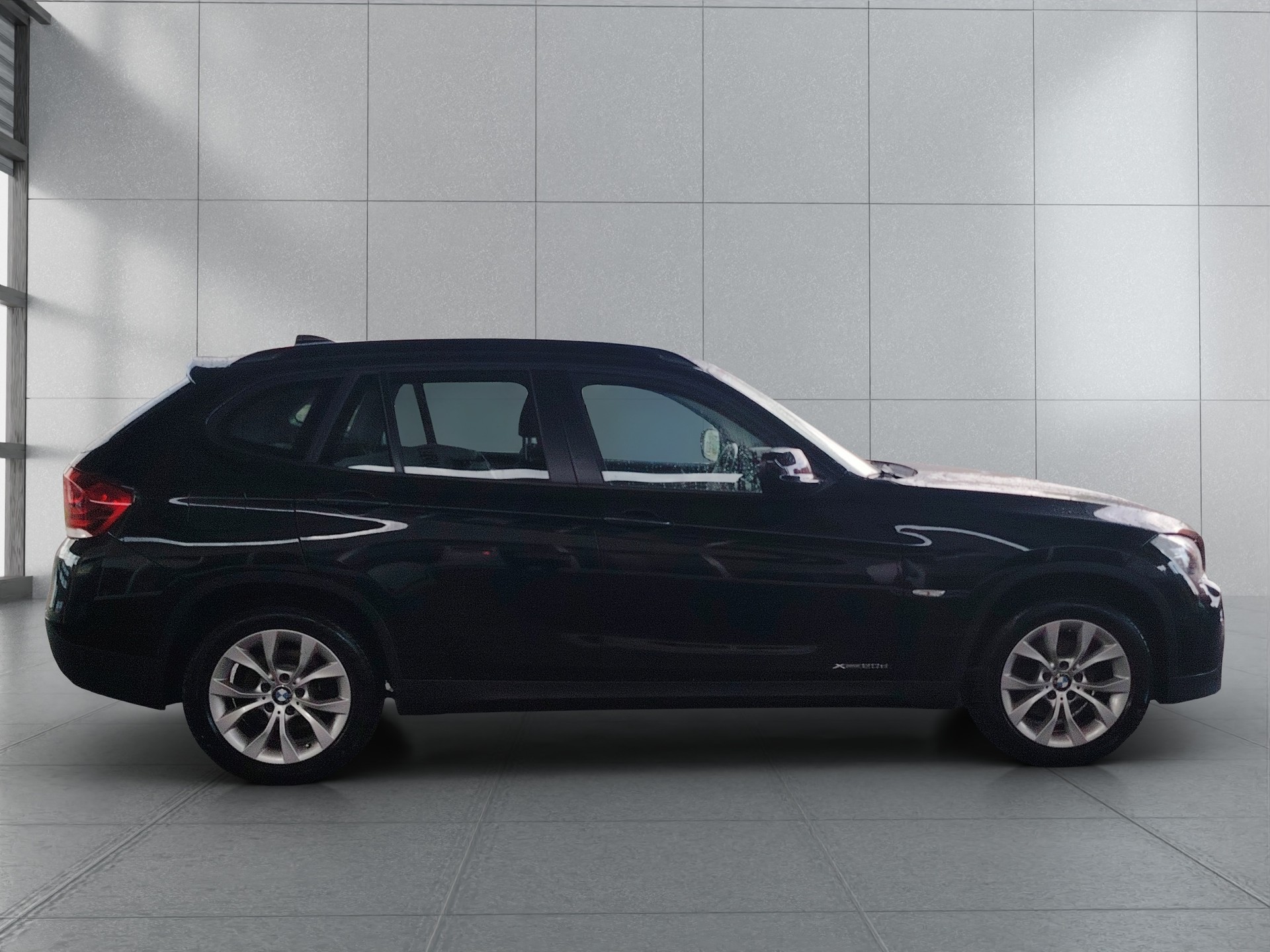 BMW X1 xDrive 20d-image-6
