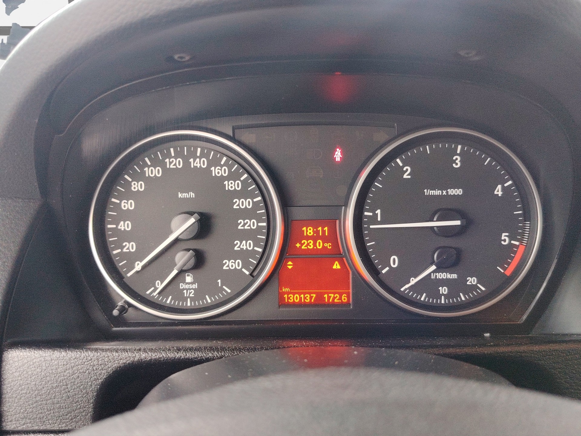 BMW X1 xDrive 20d-image-9