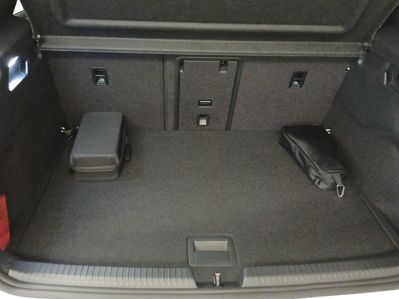 VW ID.3 Neo 58 kWh 190 PS Life-image-12