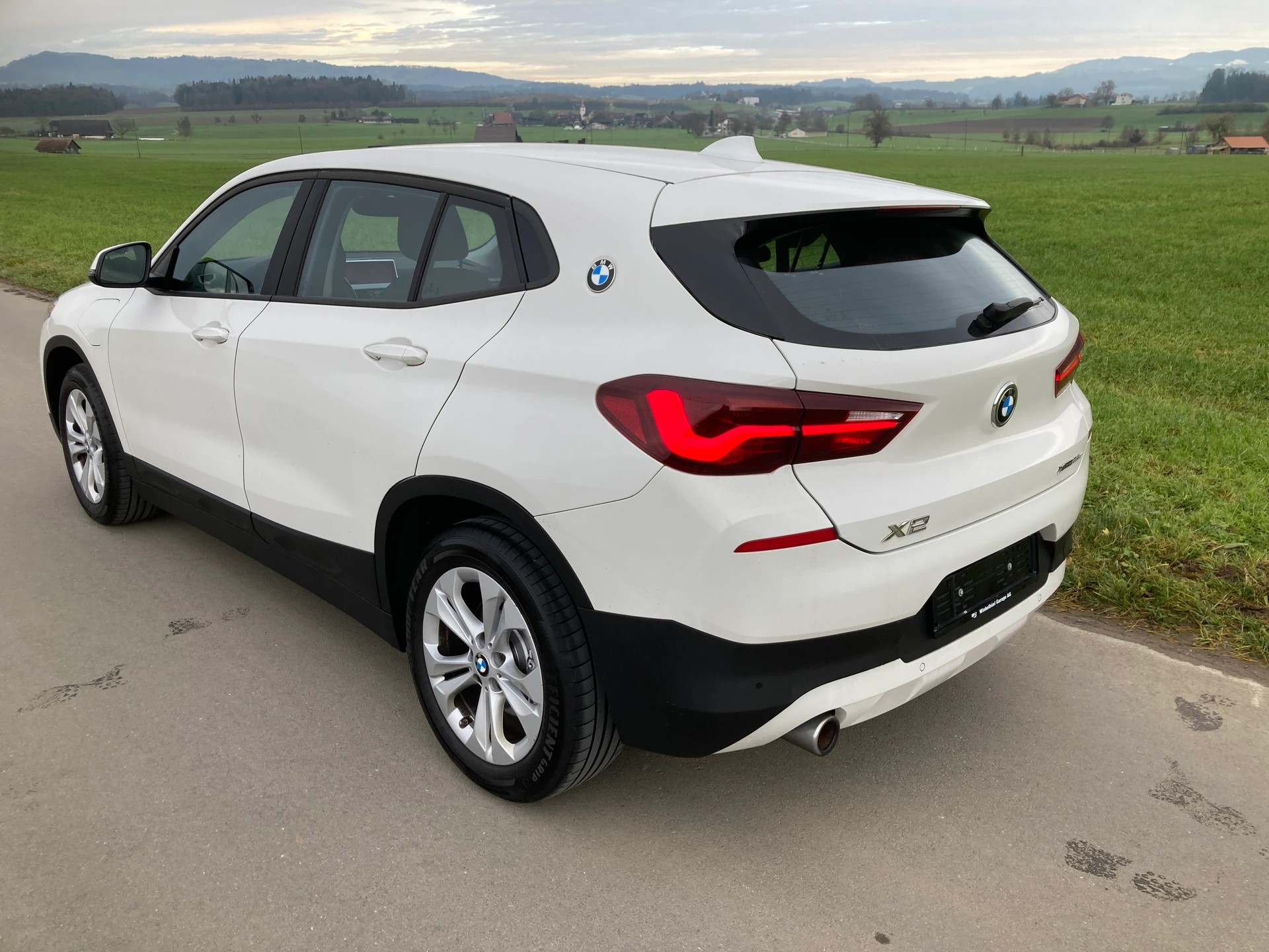 BMW X2 xDrive 25e M Sport Steptronic-image-3