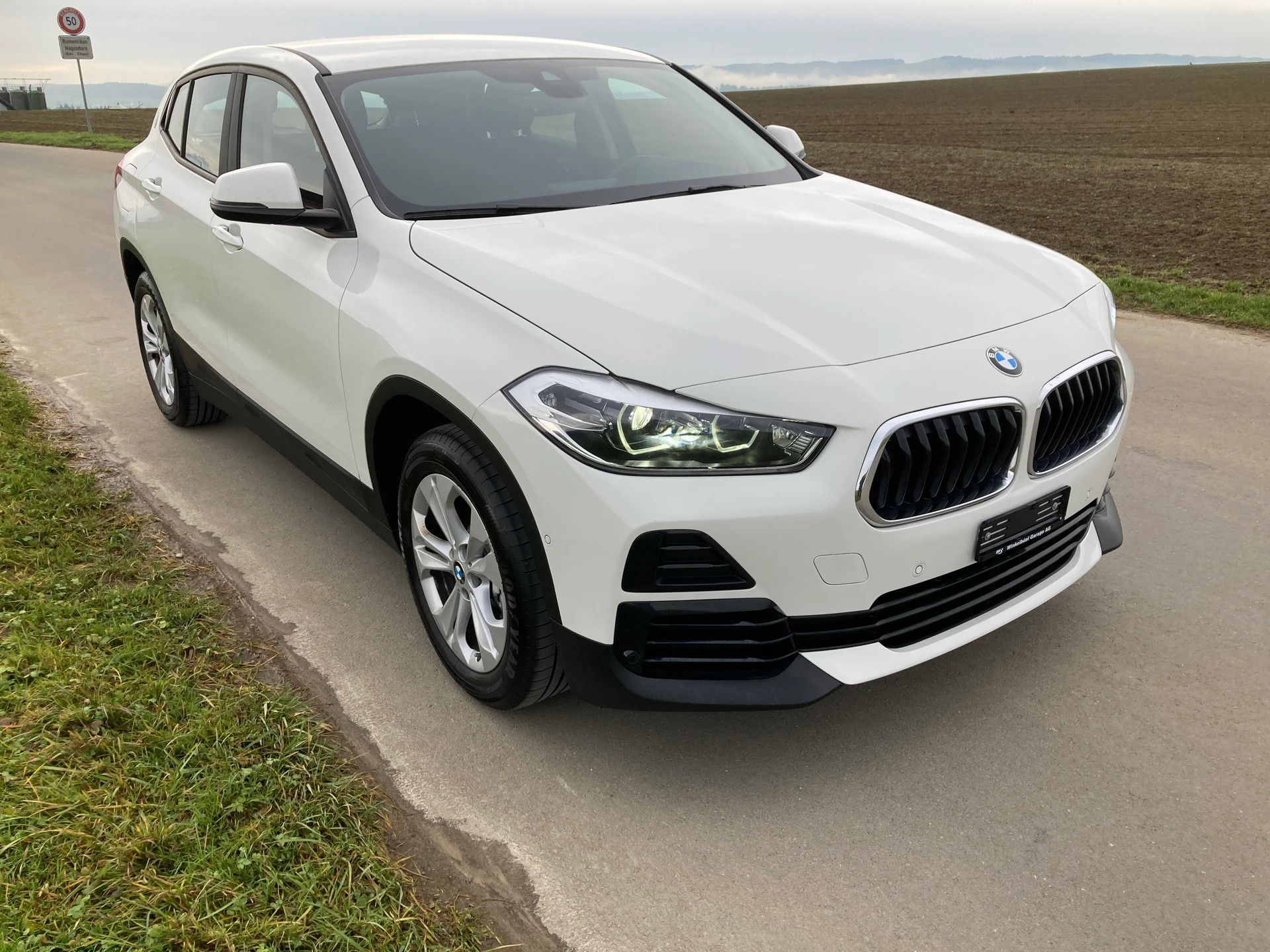 BMW X2 xDrive 25e M Sport Steptronic-image-1