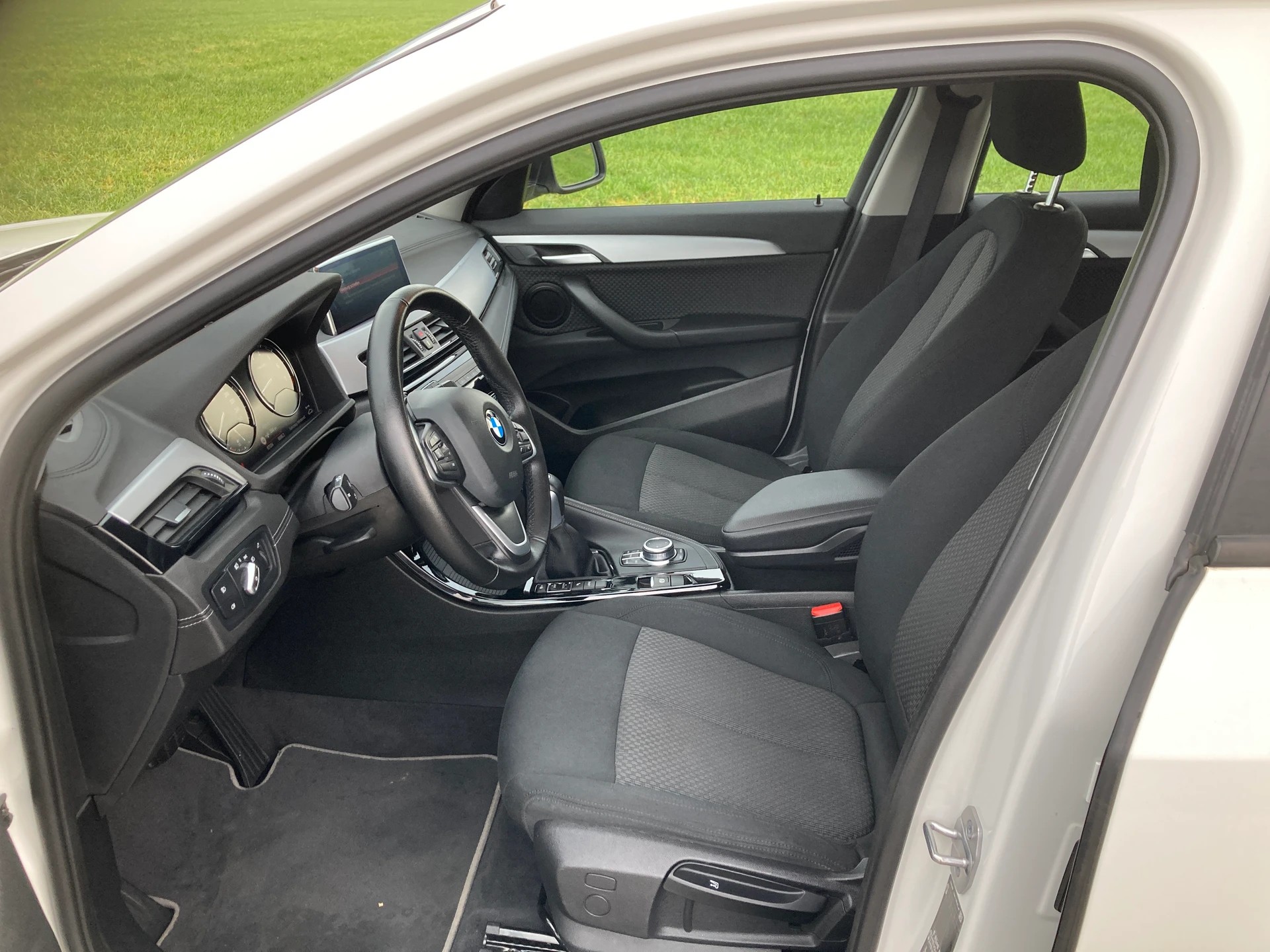 BMW X2 xDrive 25e M Sport Steptronic-image-8