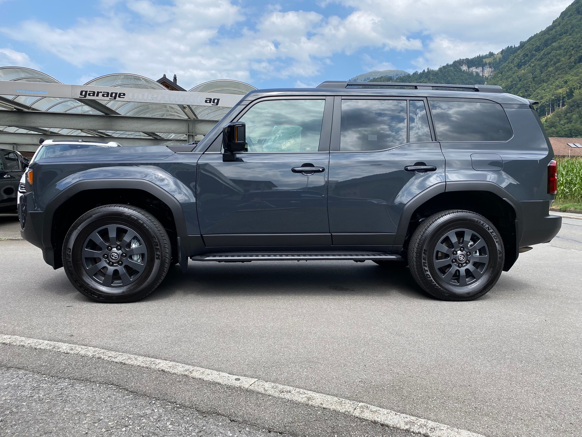 TOYOTA Land Cruiser 2.8TD Style-image-0