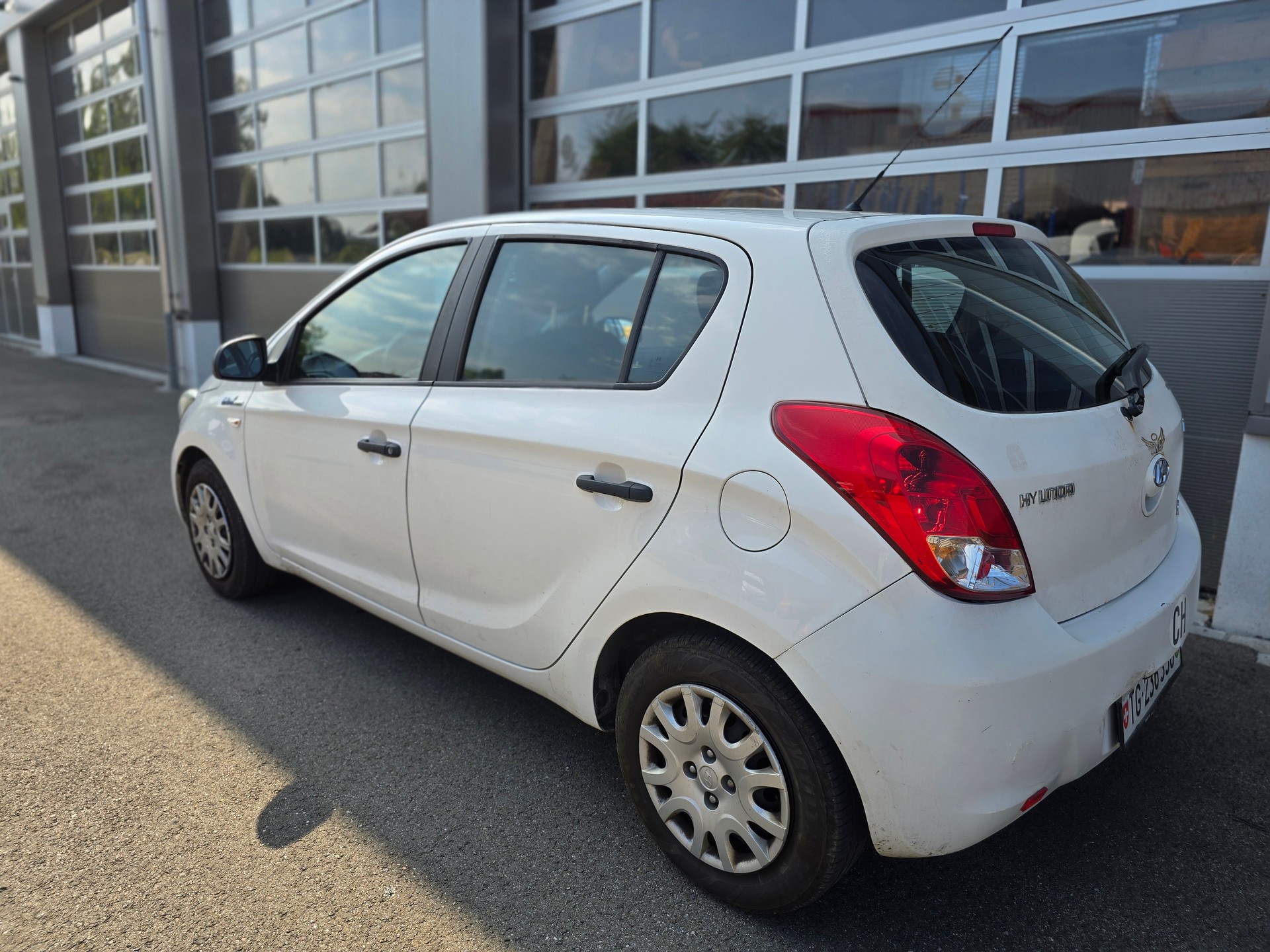 HYUNDAI i20 1.2 Comfort-image-2