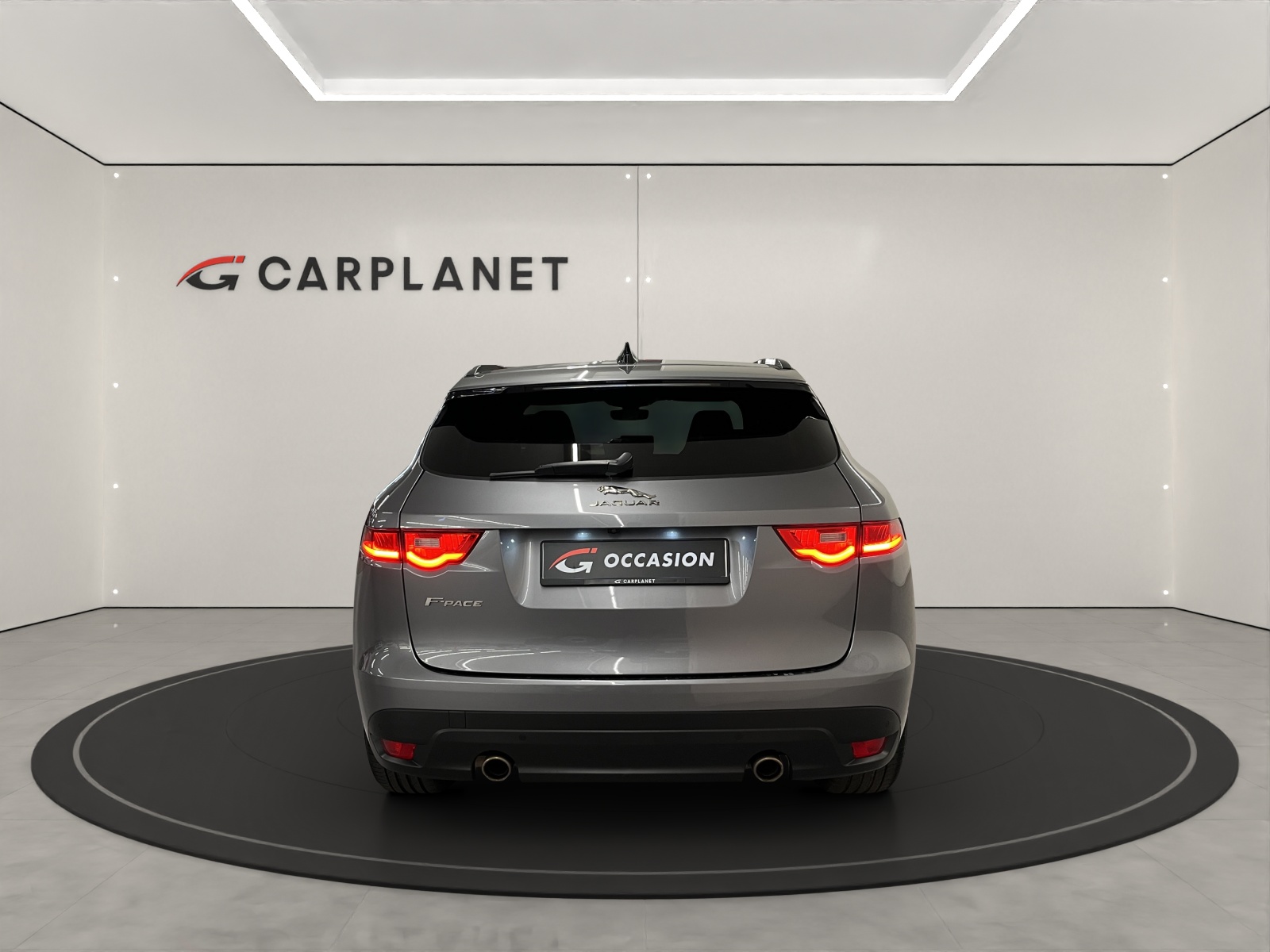 JAGUAR F-Pace 2.0 T 300 R-Sport AWD-image-5