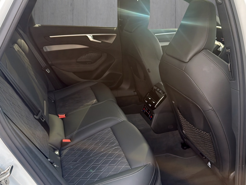 AUDI A6 Avant TFSI quattro 270 kW S tronic*New Modell*Panodach, Optikpaket-schwarz, AHK, (5-Jahre Garantie)-image-9