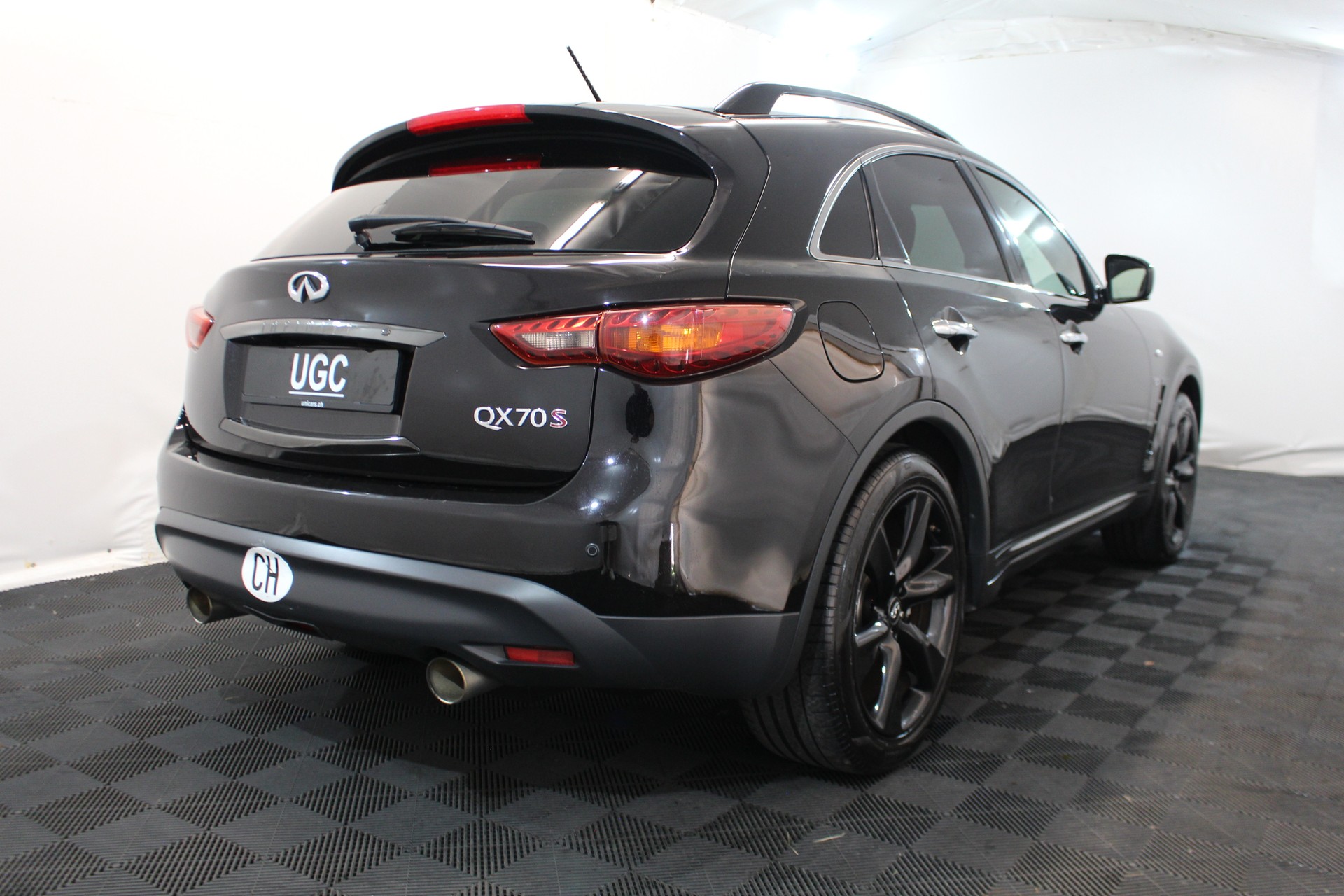 INFINITI QX70 3.7 GT Premium AWD-image-5