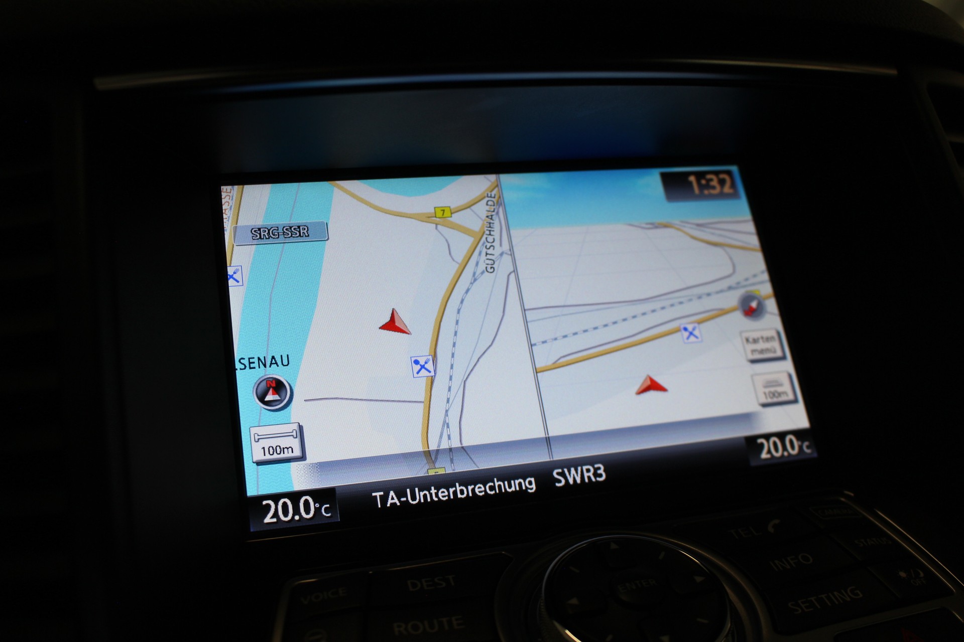 INFINITI QX70 3.7 GT Premium AWD-image-14