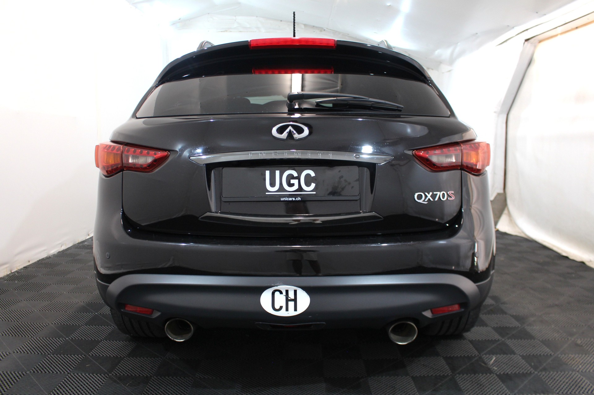 INFINITI QX70 3.7 GT Premium AWD-image-4