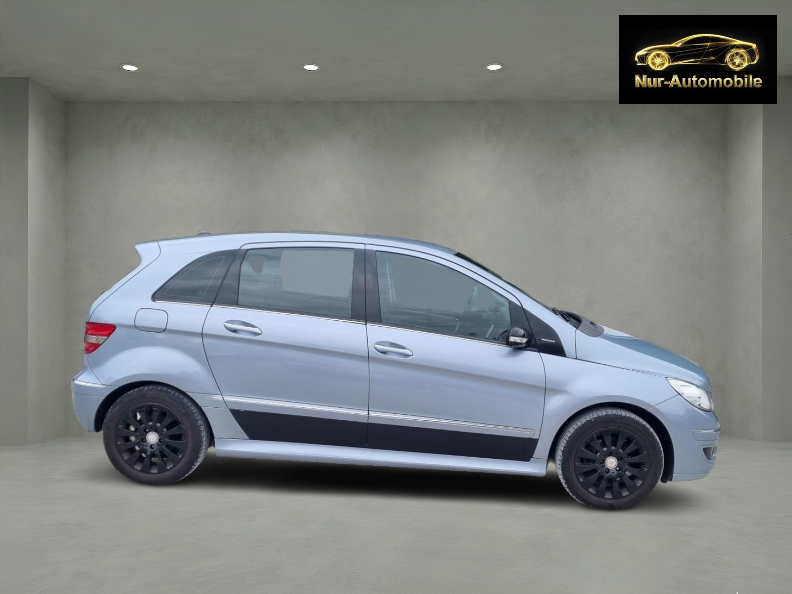 MERCEDES-BENZ B 200-image-5