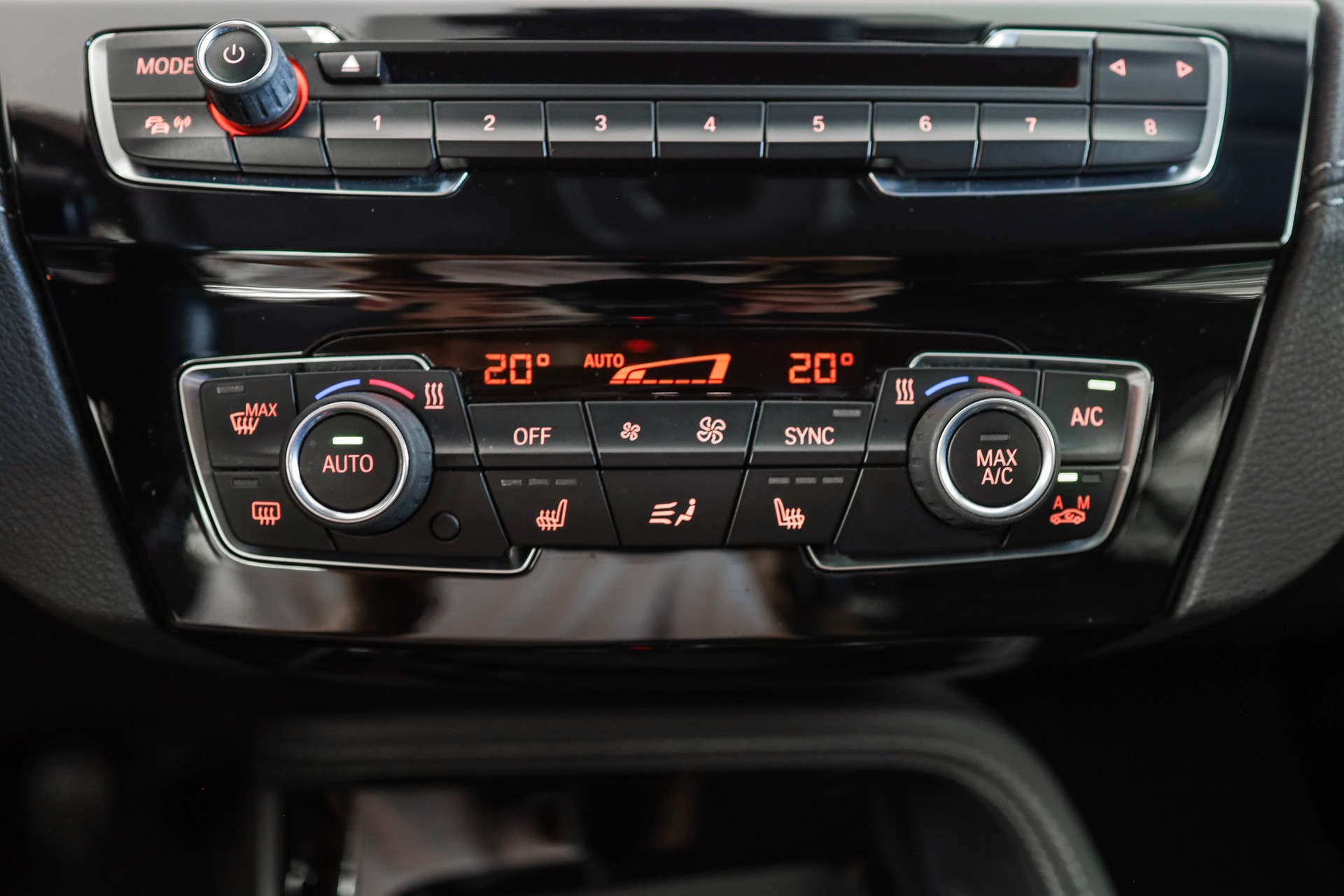 BMW X2 xDrive 18d-image-19