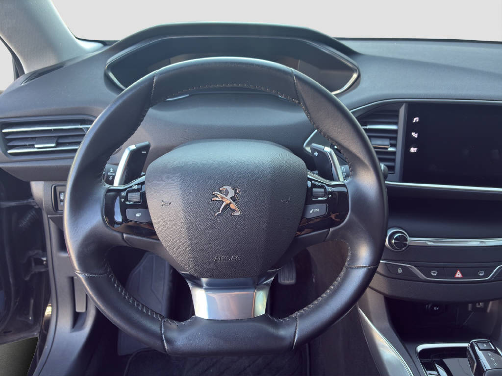 PEUGEOT 308 SW 1.5 BlueHDi Allure Pack-image-7