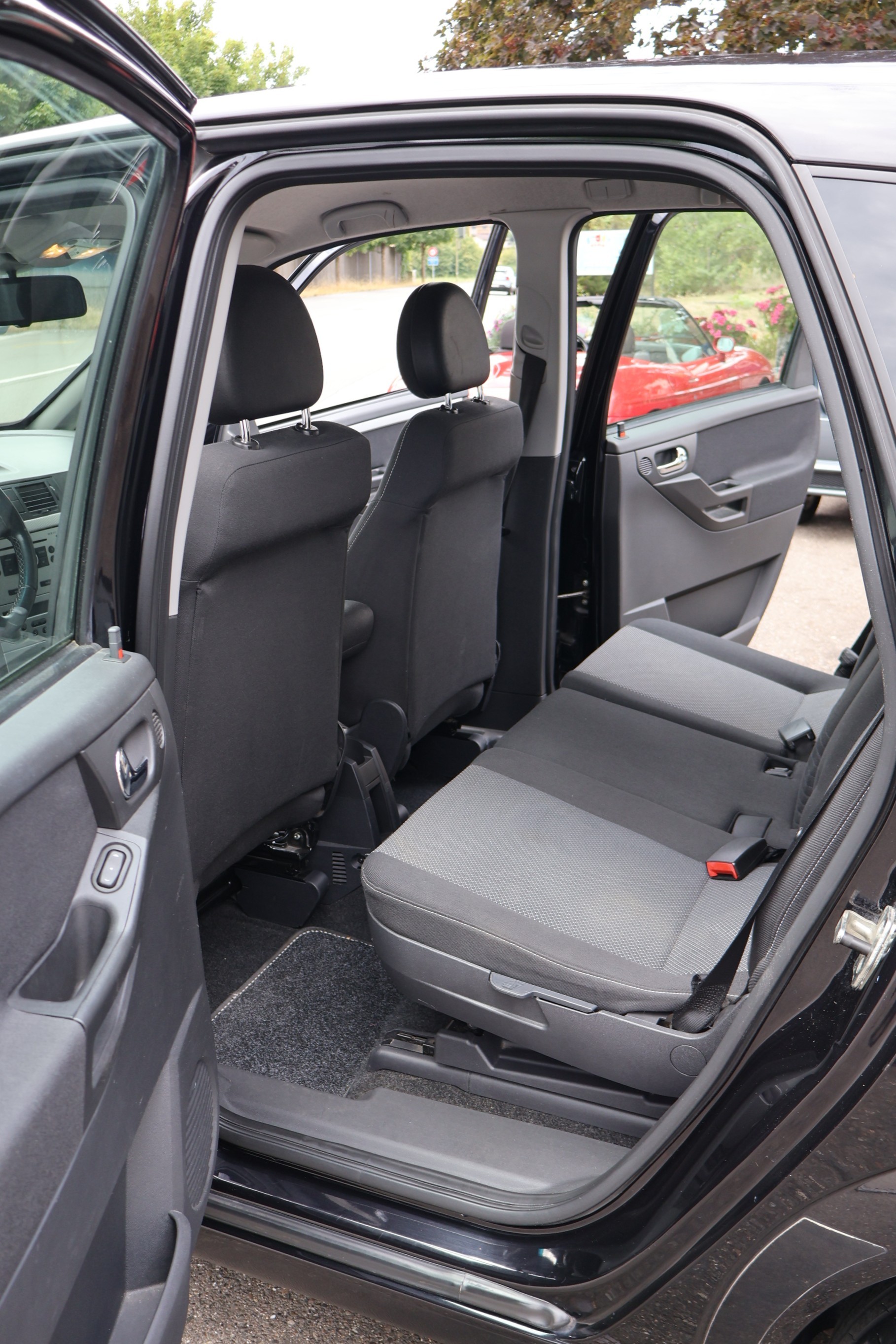 OPEL Meriva 1.6i-16 TP Cosmo-image-14