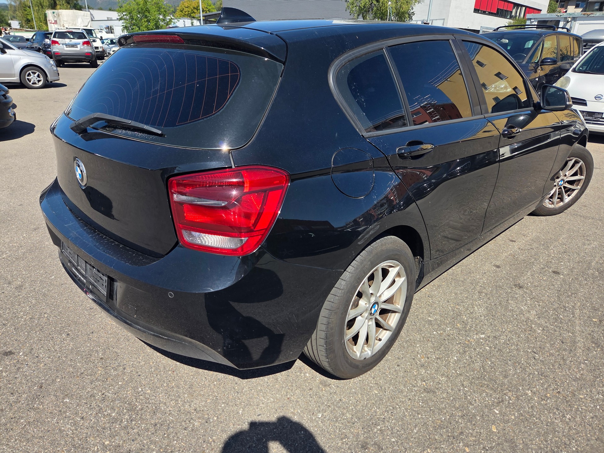BMW 114i Business-image-4