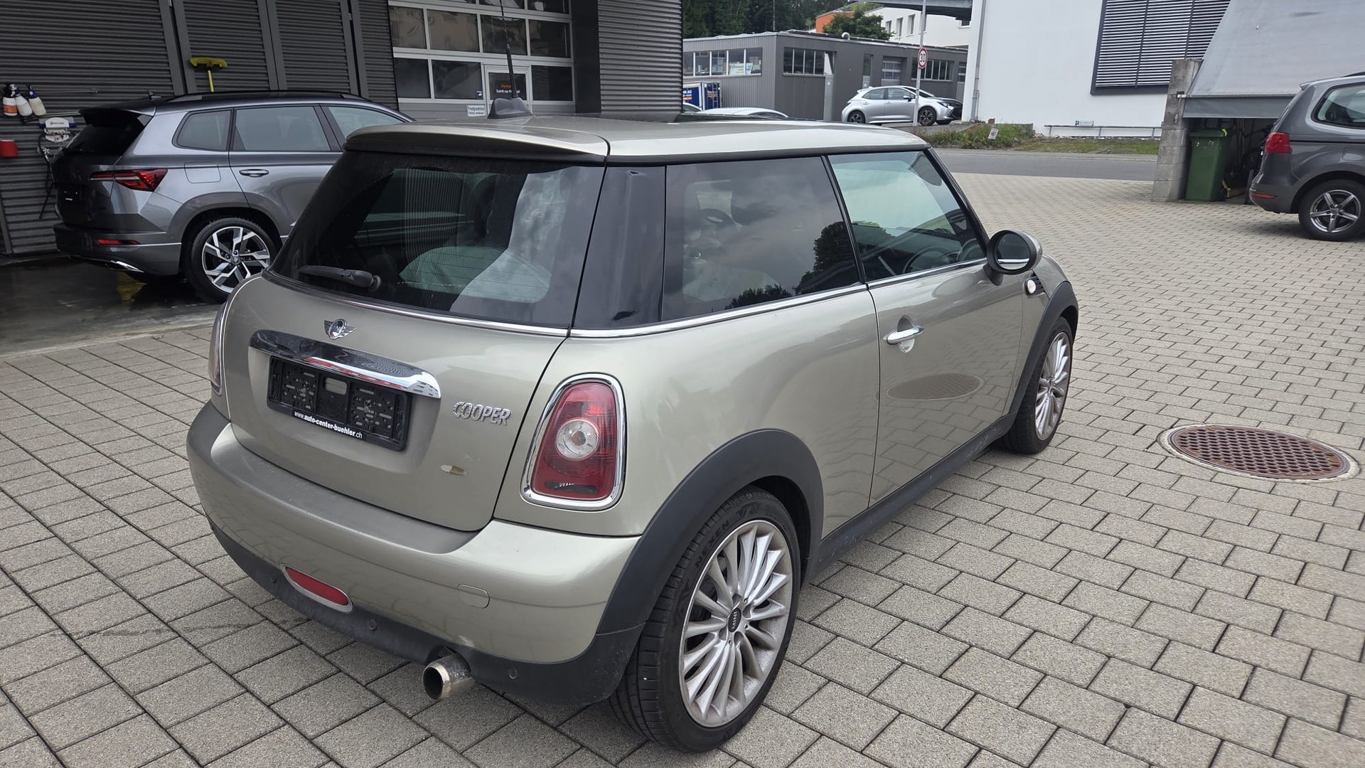 MINI Cooper-image-4