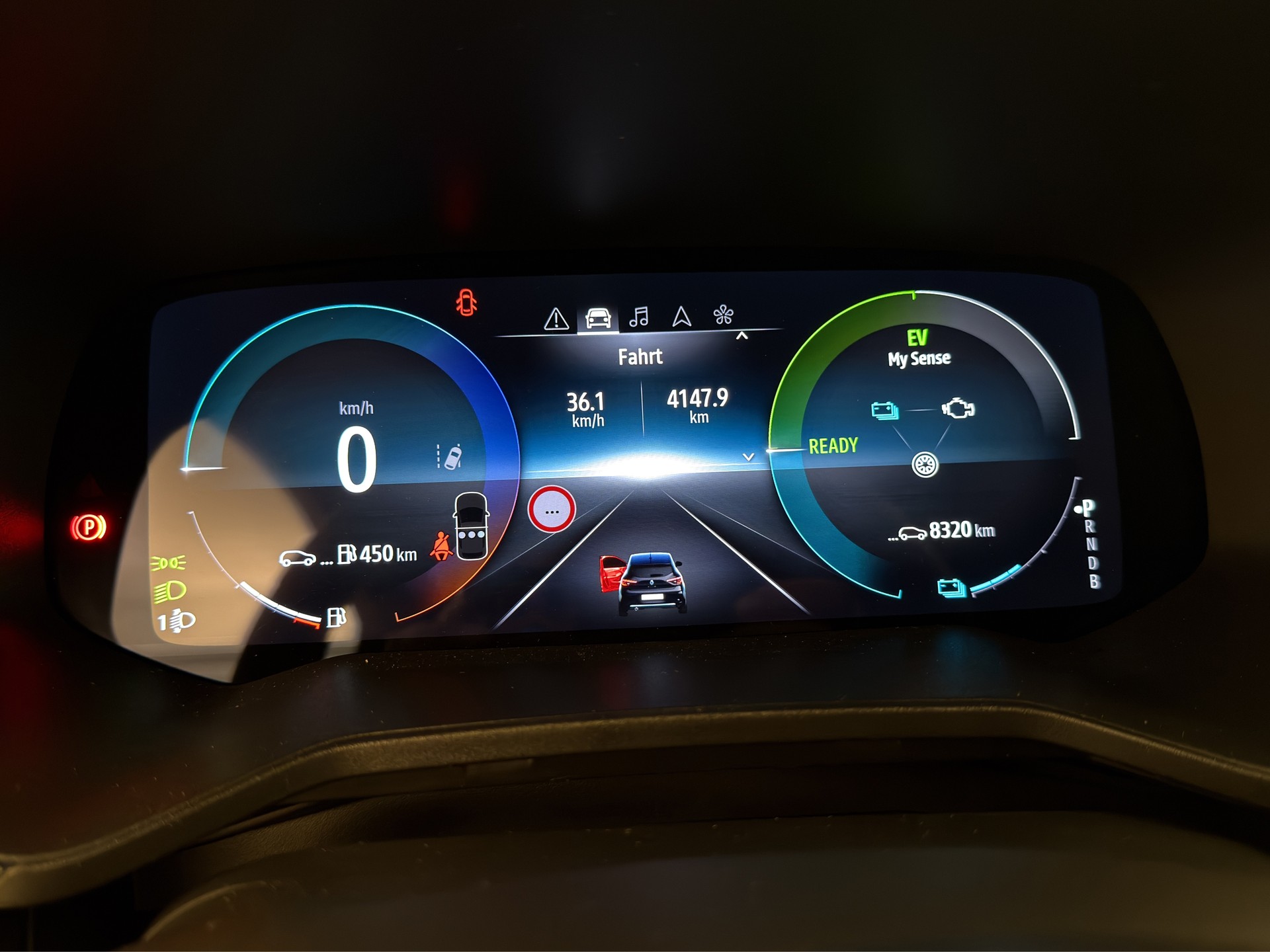 RENAULT Clio 1.6 E-Tech esprit Alpine-image-8