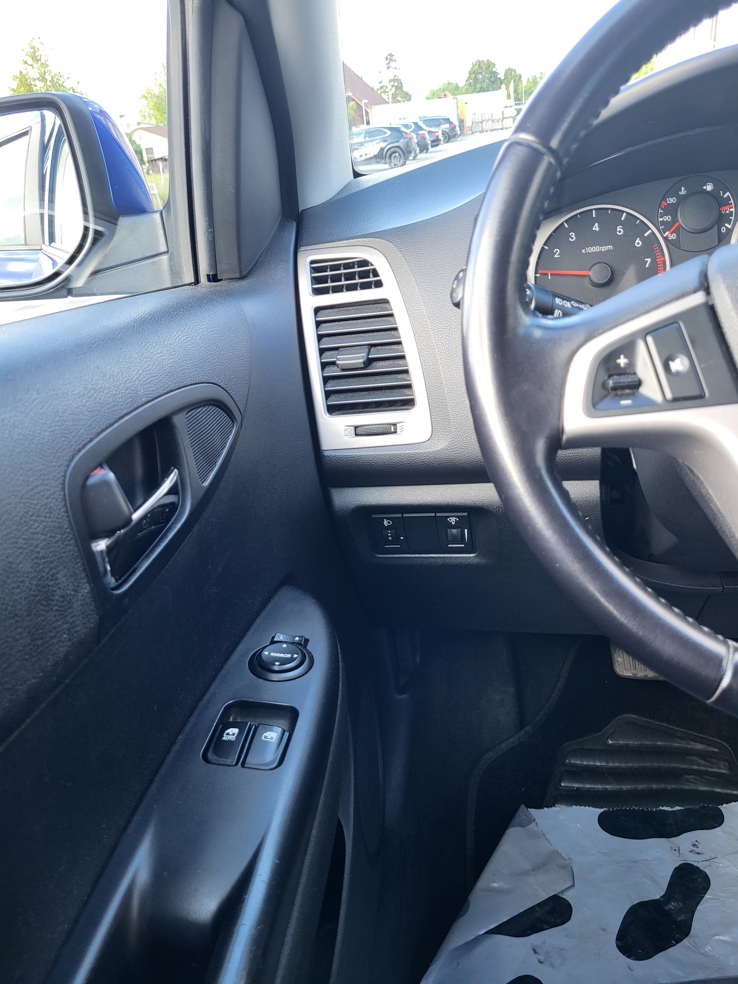 HYUNDAI i20 1.4 Style Automatic-image-8