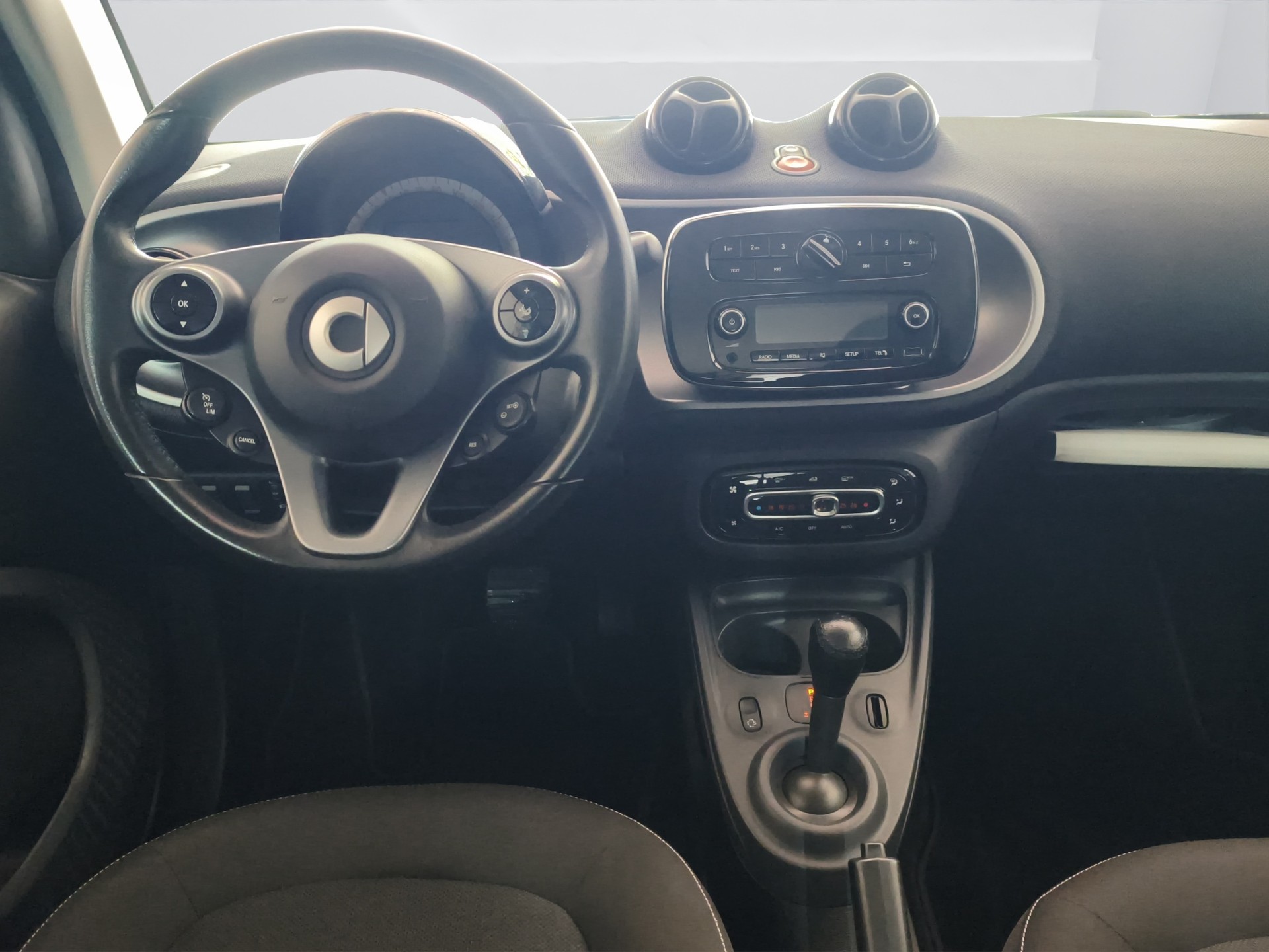 SMART fortwo passion twinmatic-image-10