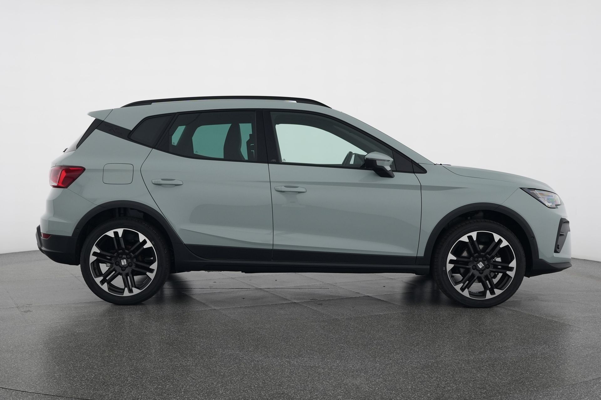 SEAT Arona 1.5 Eco TSI Move FR DSG-image-5