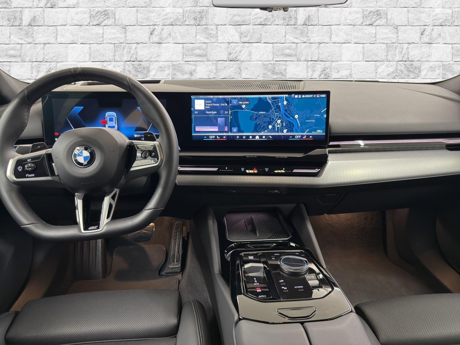 BMW 520d xDrive Touring M Sport-image-7